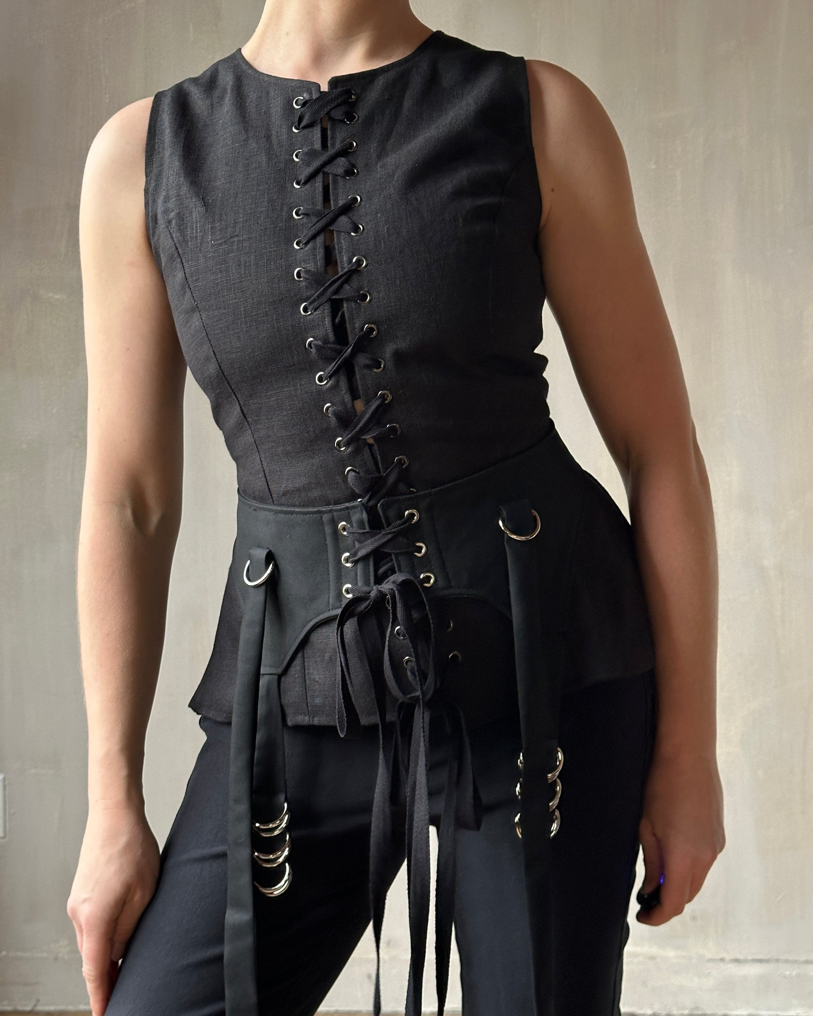 FW'24: Garter Belt for Skirts in Wool Sateen