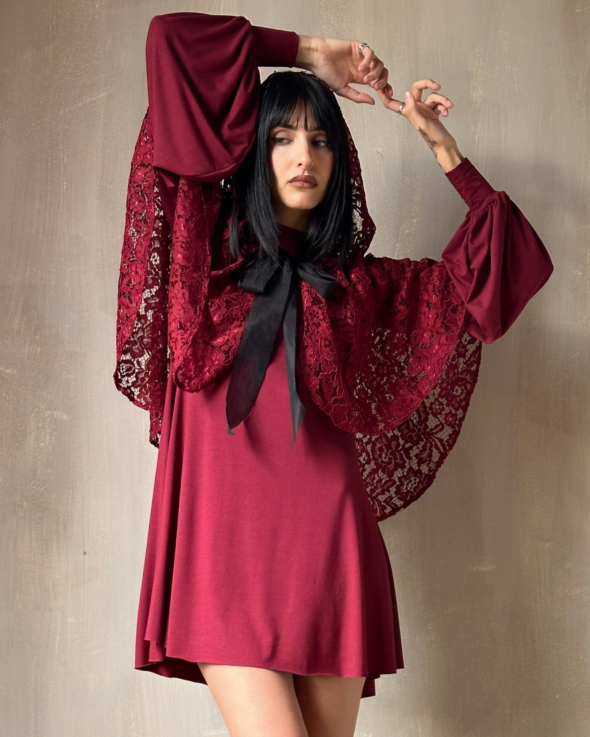 Hooded Capelet in Mourning Lace, Sanguine