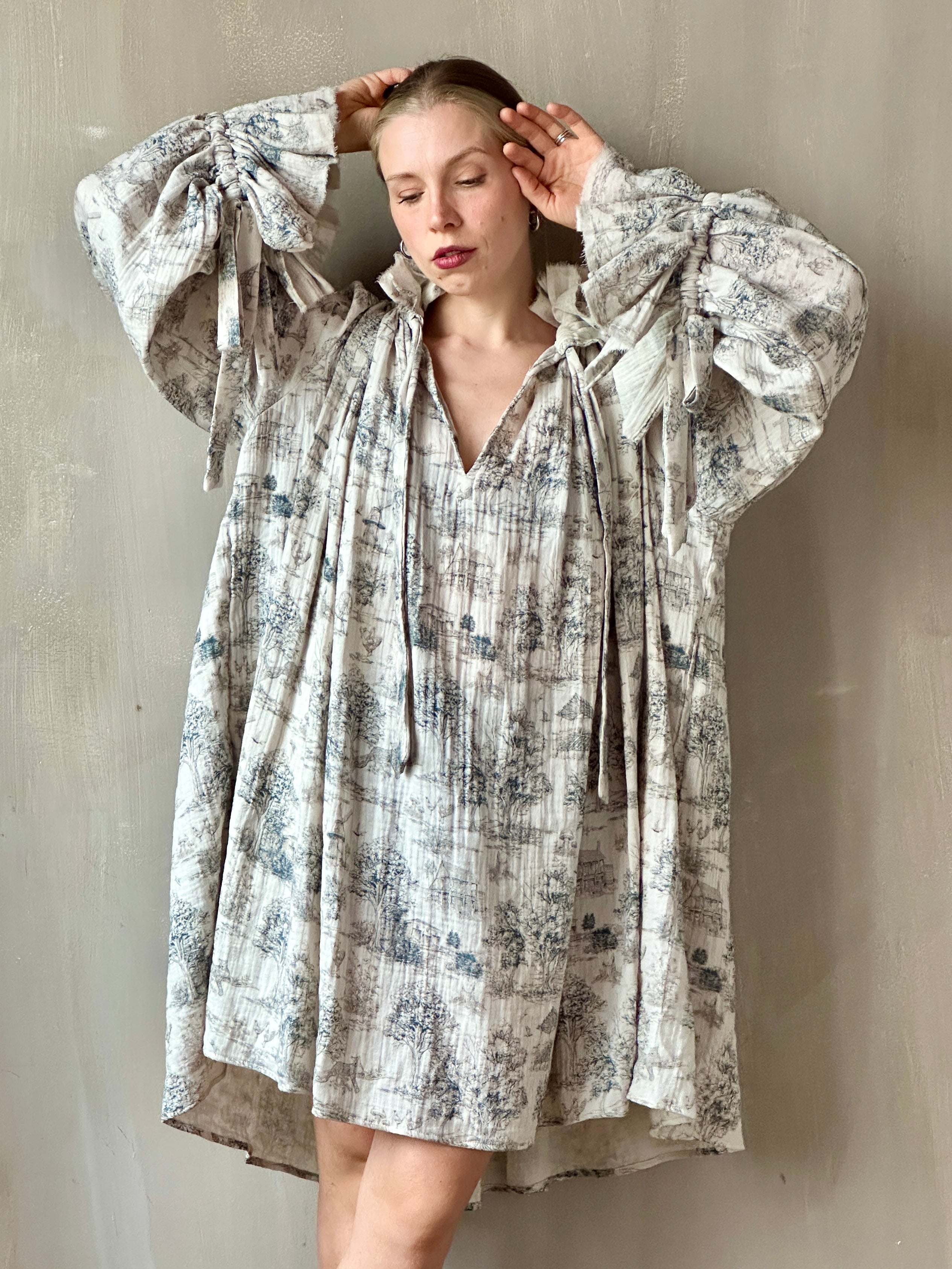 Alchemist Chemise in Toile De Jouy Cotton