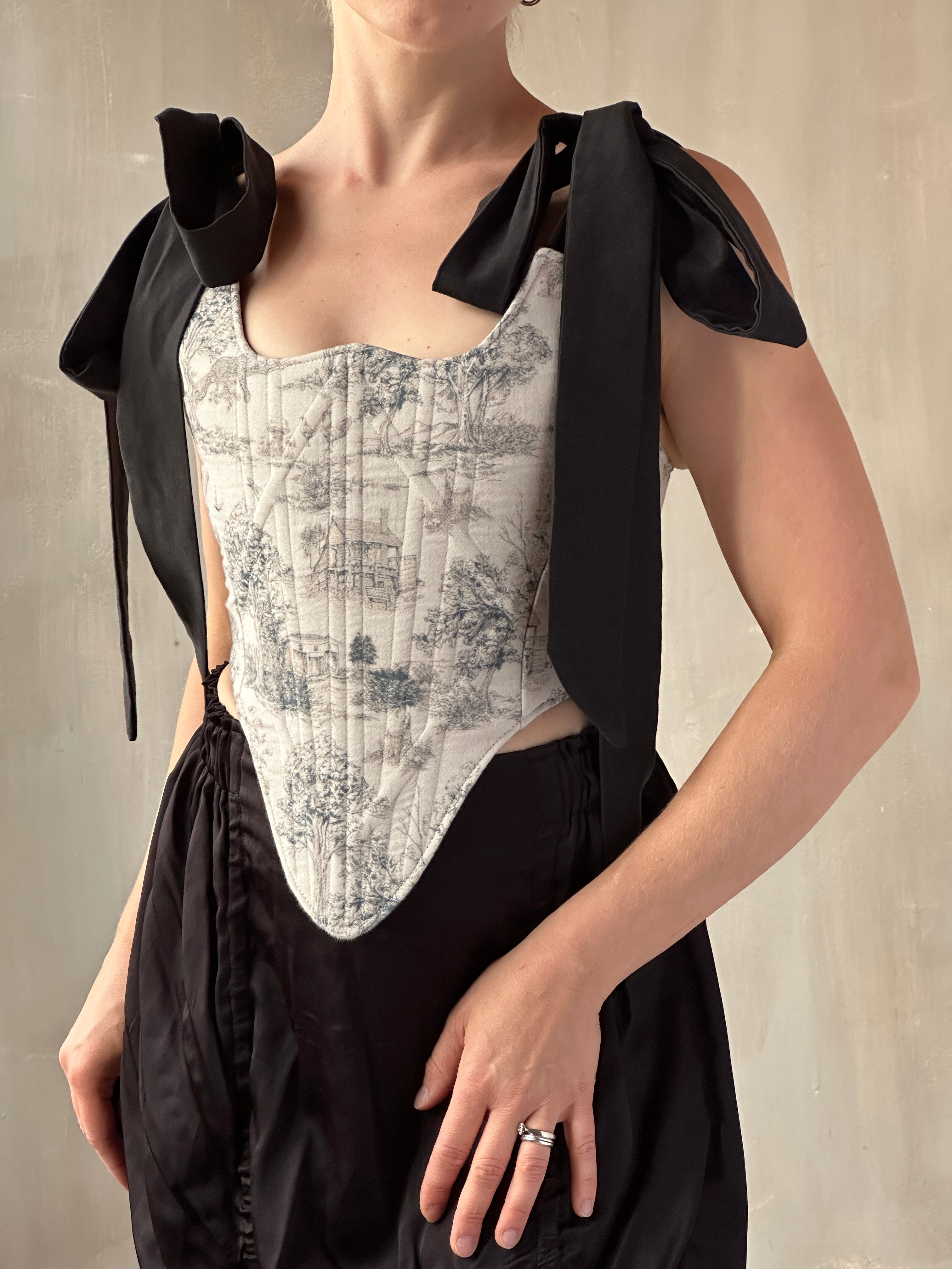 FW25: Toile de Jouy Diamond Stays (Pre-Order)