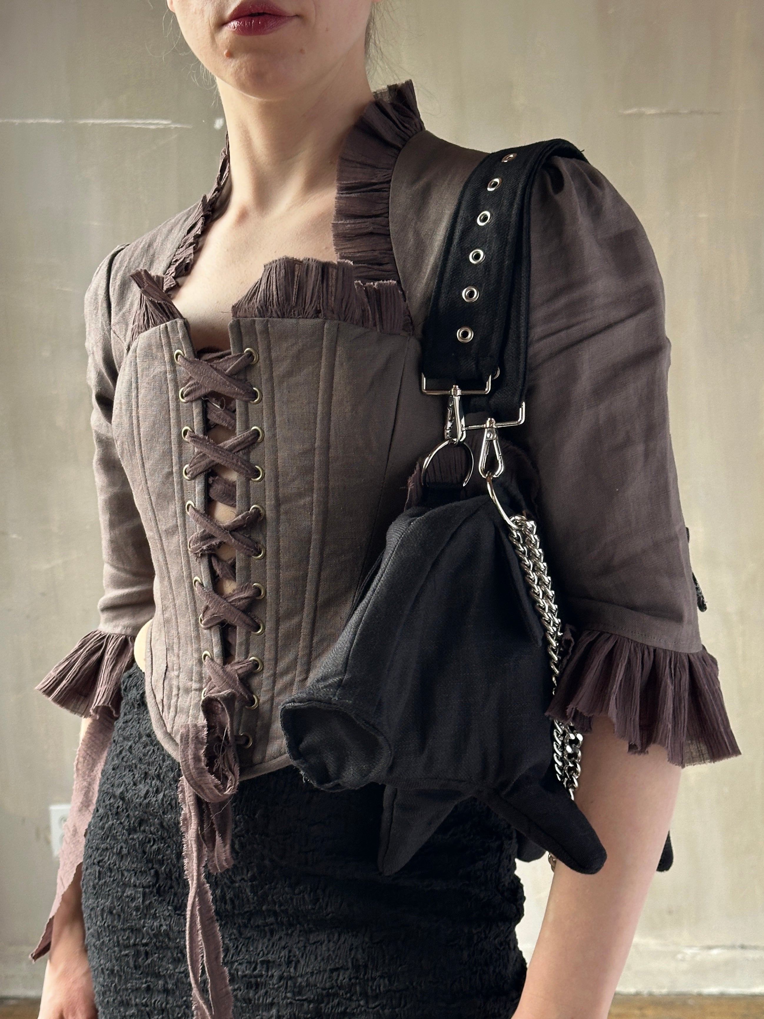 Spring '26: Pastorale Bodice in Mauve Earth Linen (Pre-Order, Limited Edition)