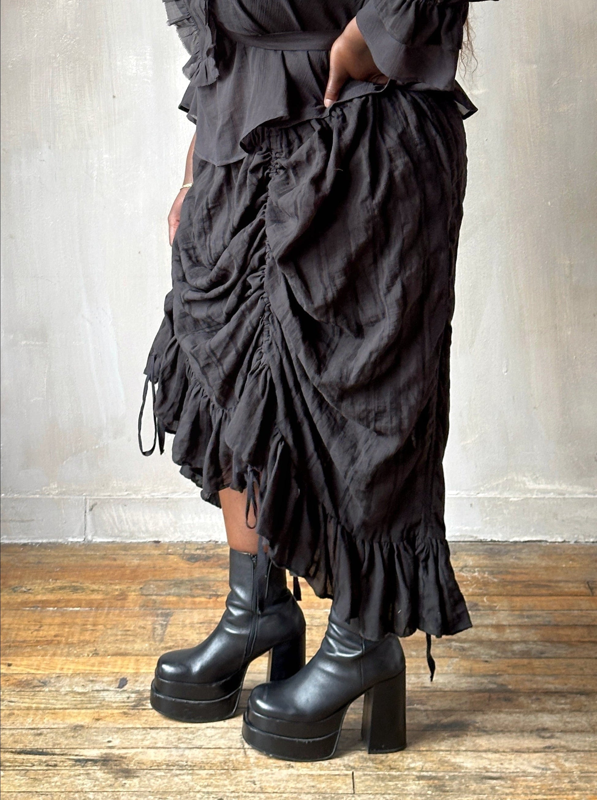 black petticoat dress Spring'26: Drawstring Skirt in Jacquard Stripe (In Sto a line long prom dresses Cece Satin Bow A-Line This petticoat has two Size::4