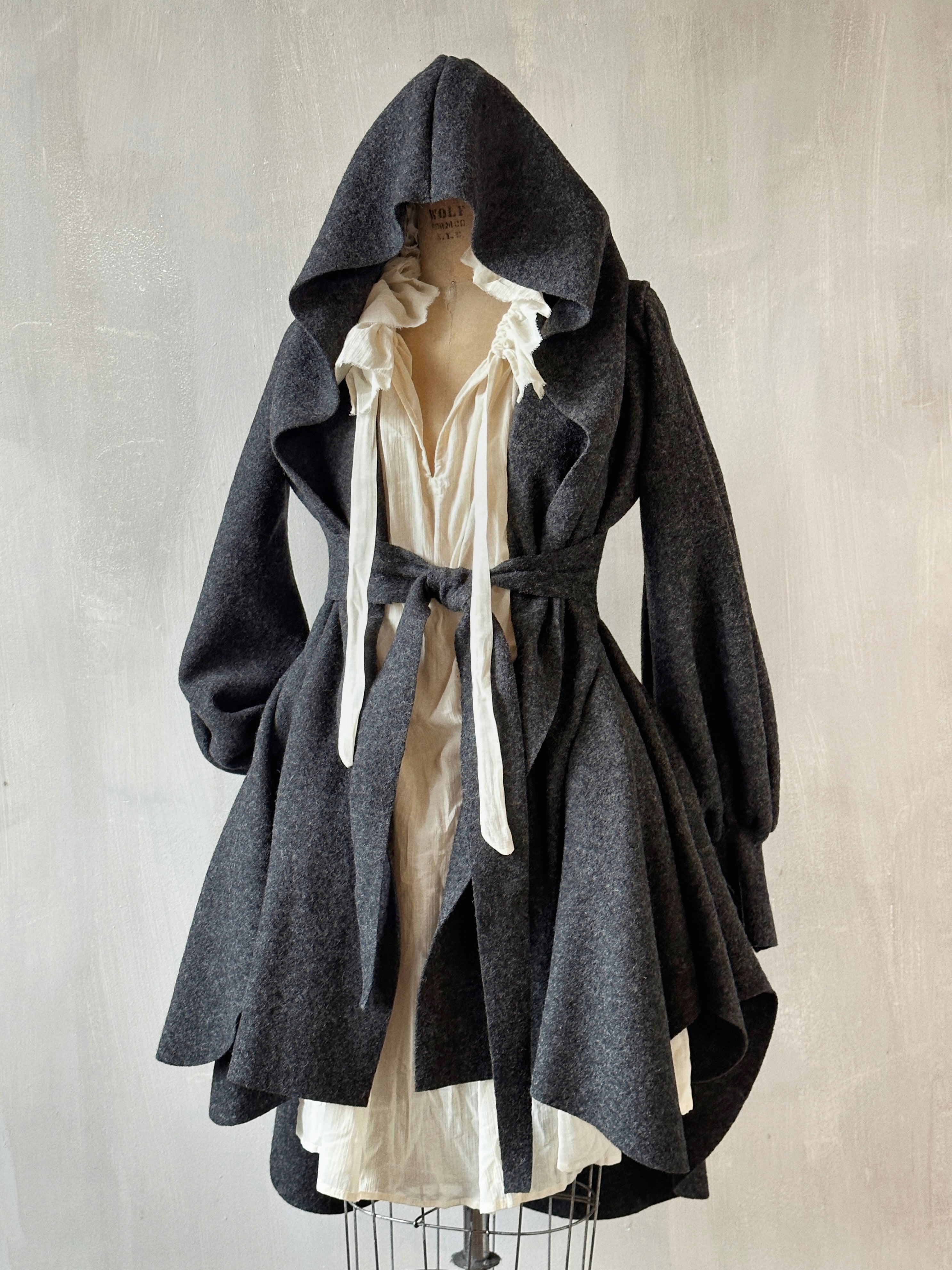 Sample Sale: Tournure Coat in Pure Wool (Dark Heather Grey, Size II)