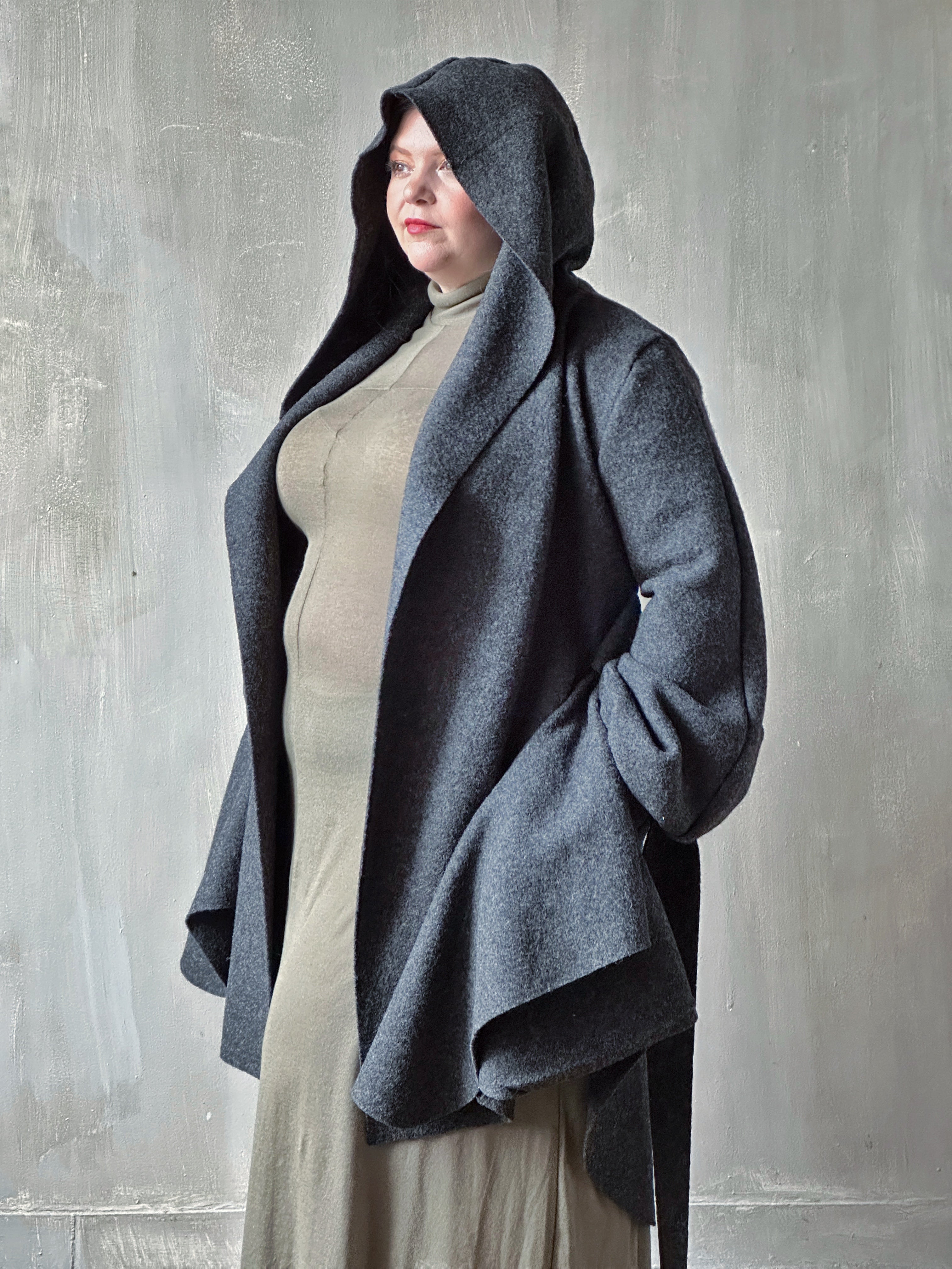 Sample Sale: Tournure Coat in Pure Wool (Dark Heather Grey, Size II)