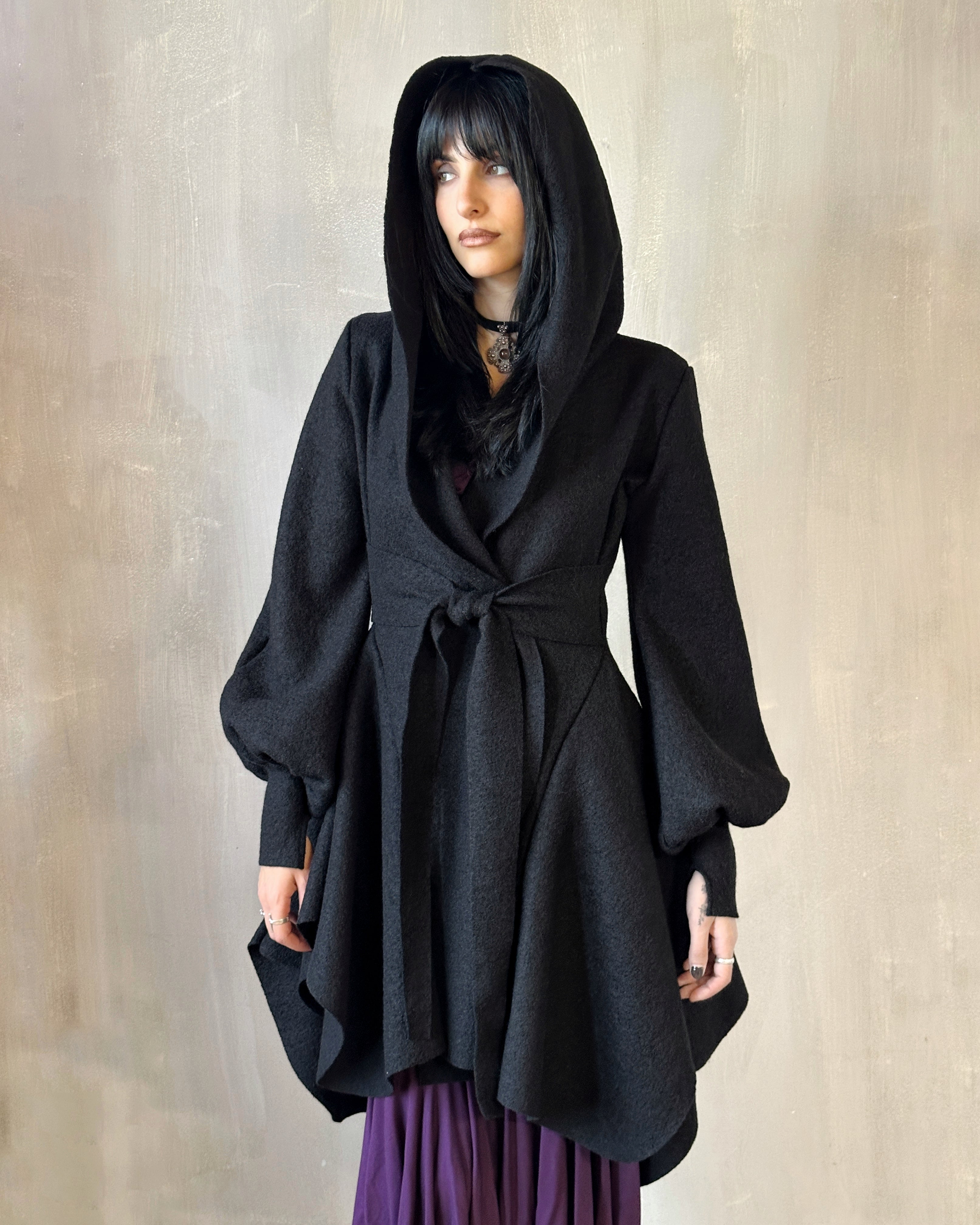 FW'24: Tournure Coat in Pure Wool Black