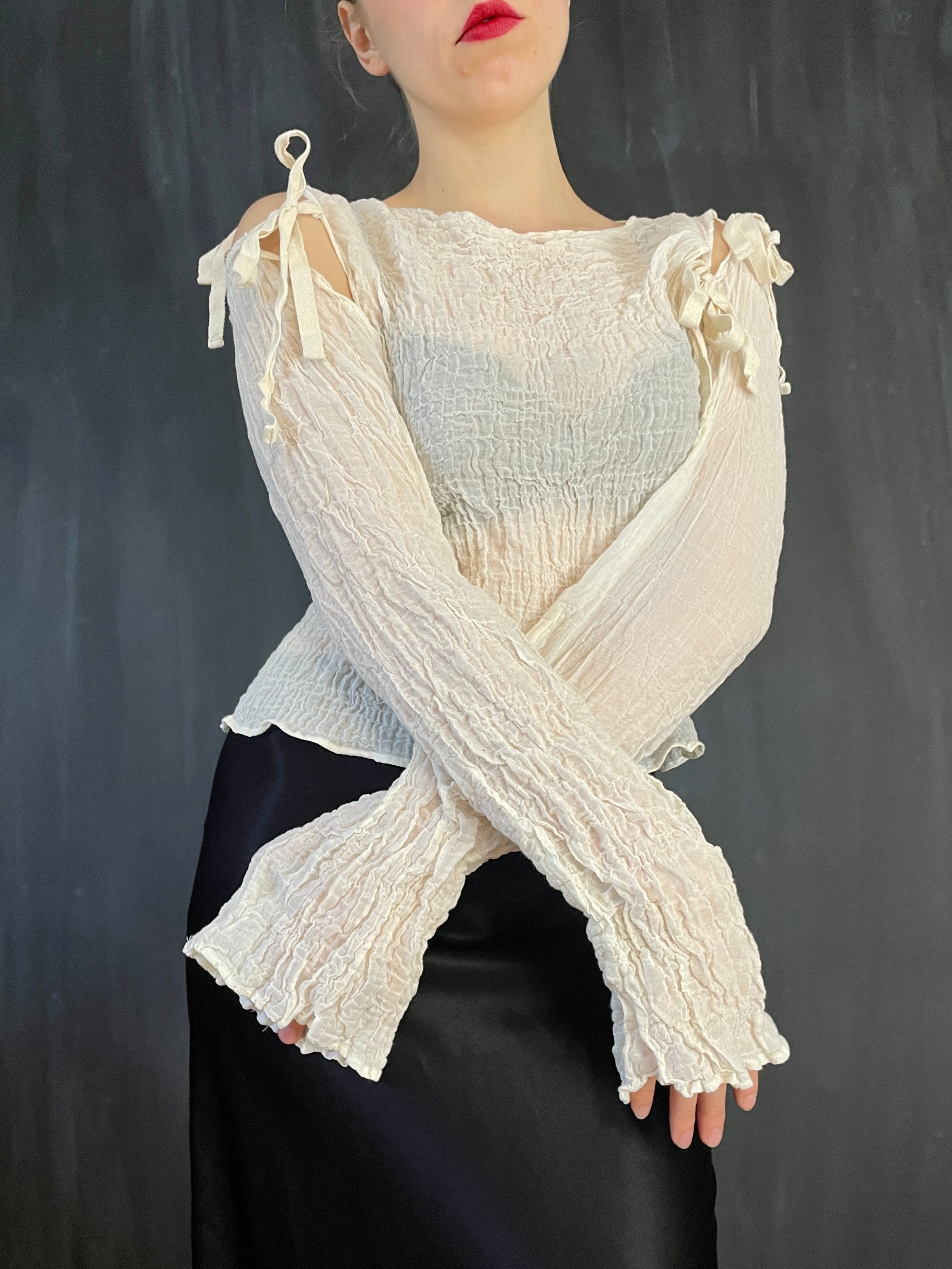 Sample Sale: Detached Sleeve Top in Ivory Crinkled Cotton (Size I)