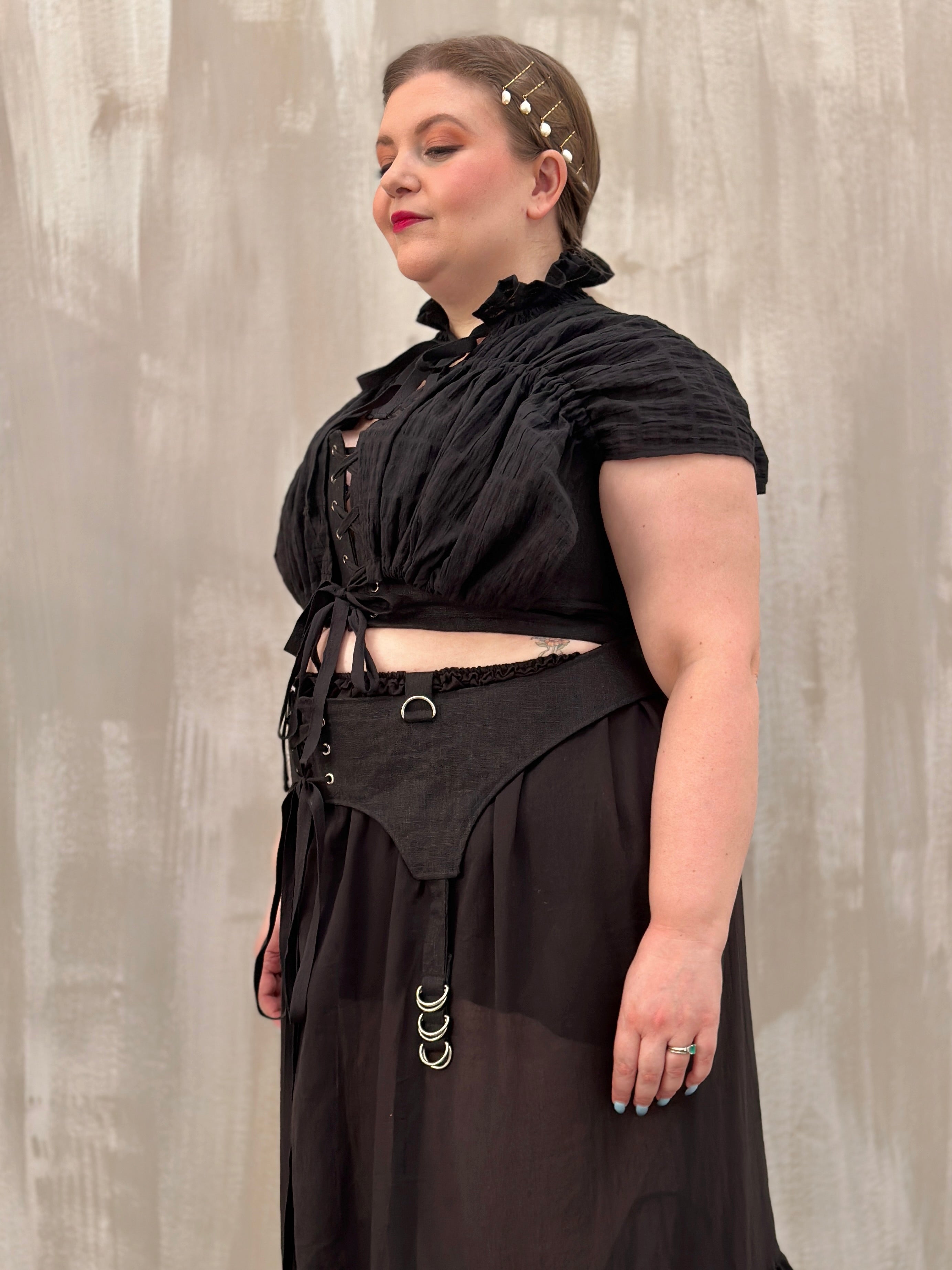 Sample Sale: Linen Garter/Belt for Skirts (Size I)