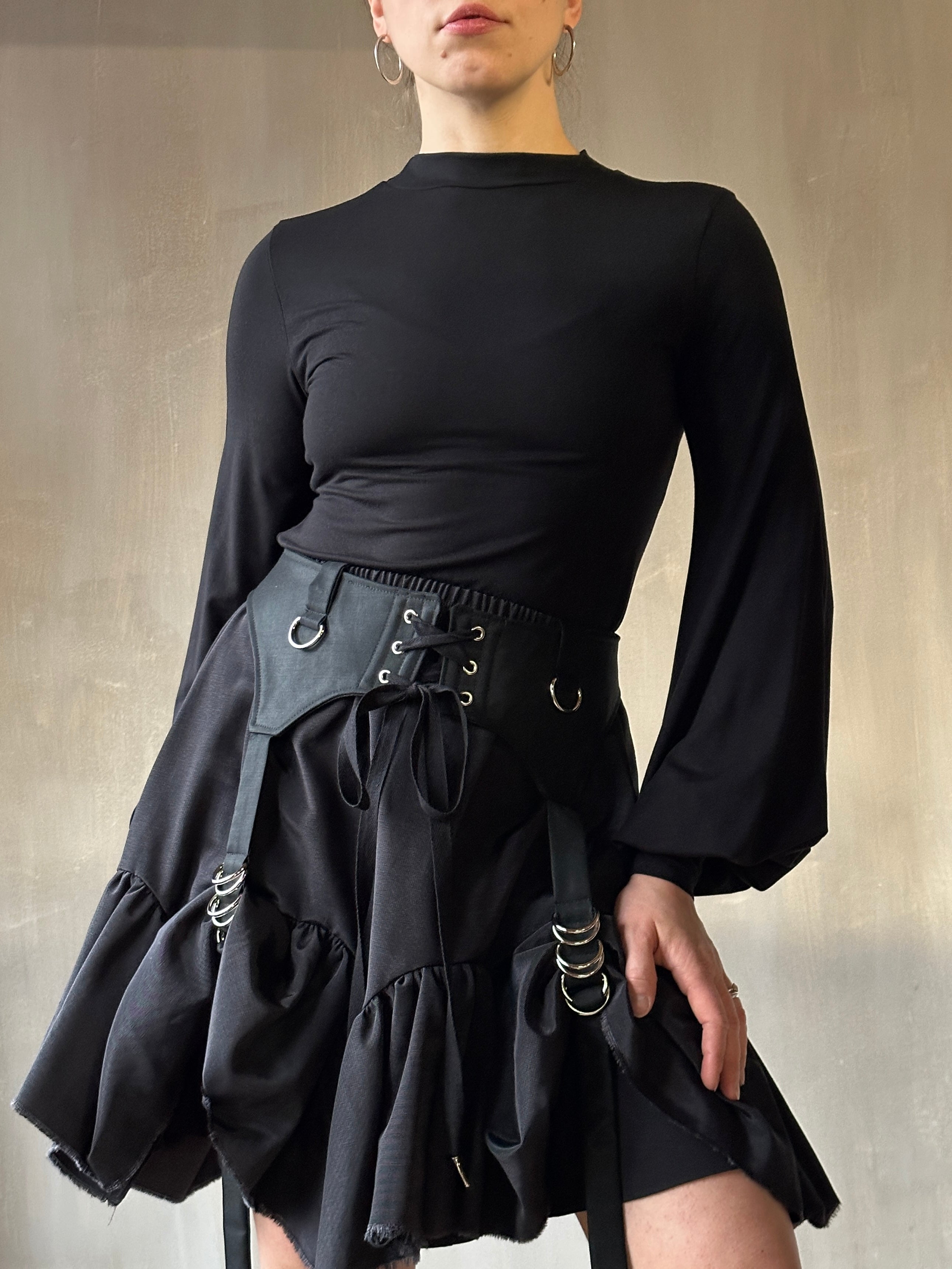 FW'24: Garter Belt for Skirts in Wool Sateen