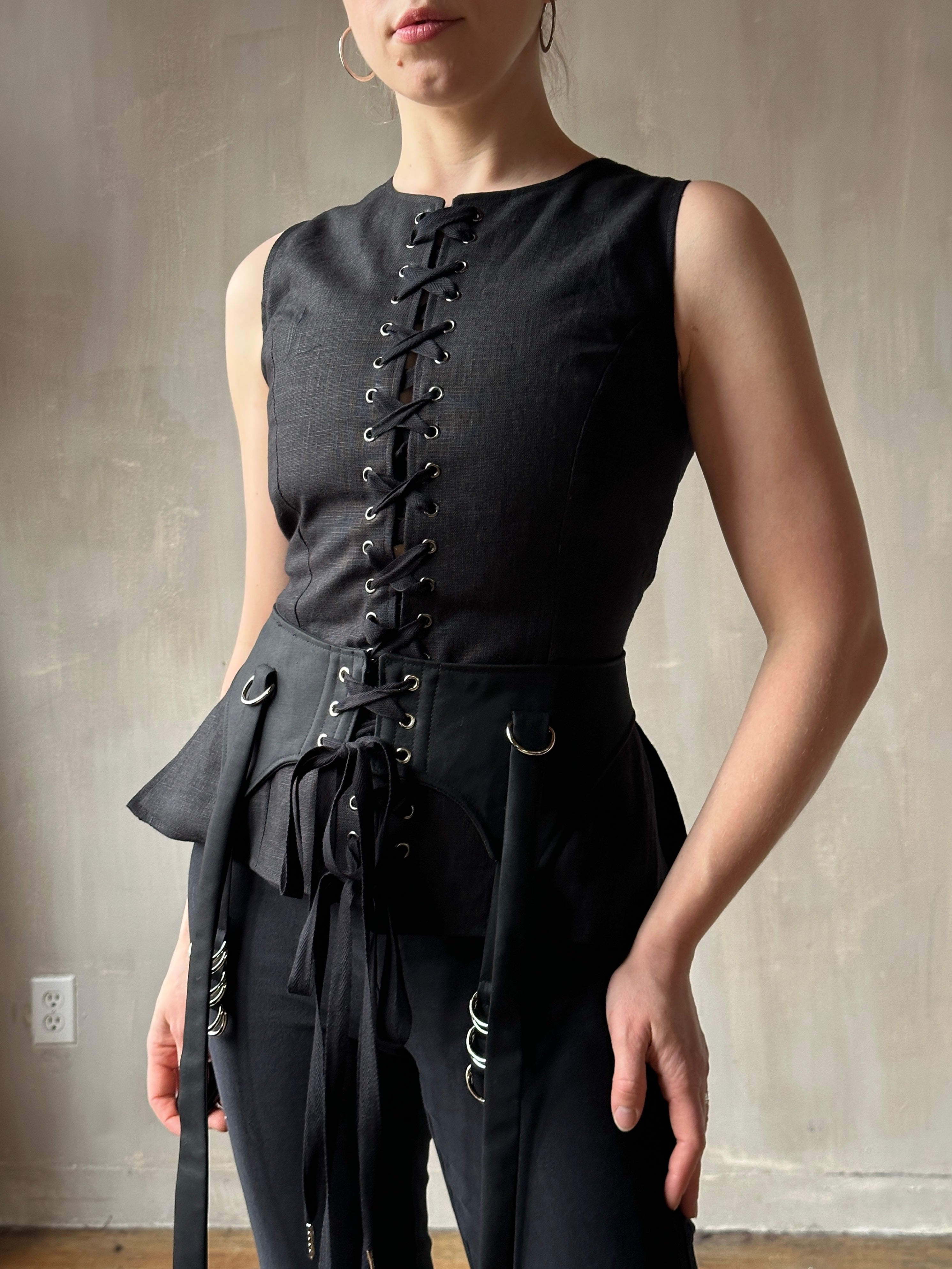 FW'24: Garter Belt for Skirts in Wool Sateen