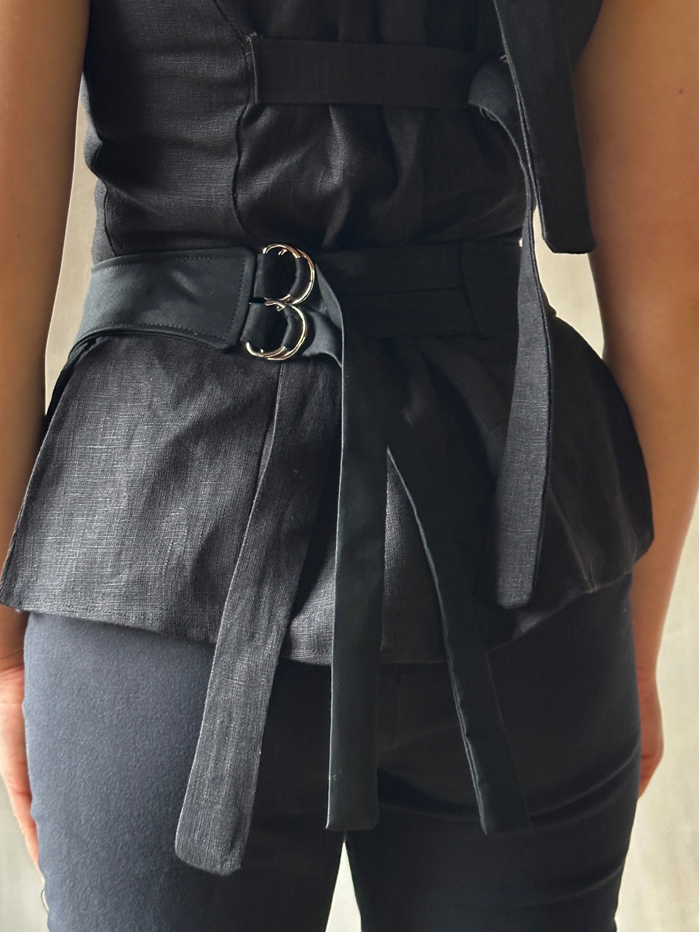FW'24: Garter Belt for Skirts in Wool Sateen