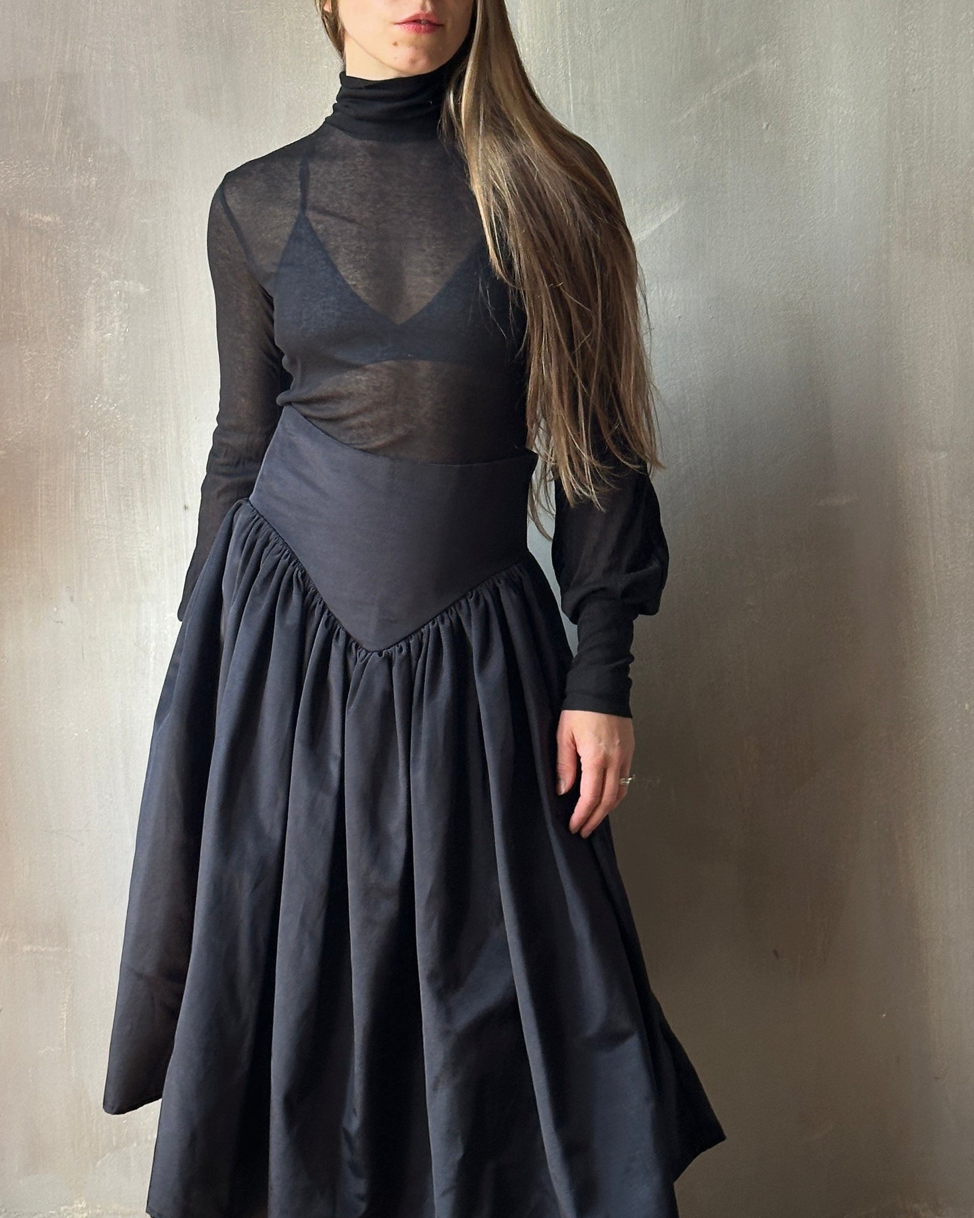 Sample Sale: Extended Yoke Petticoat Skirt In Black Twill Taffeta (Size I & II)