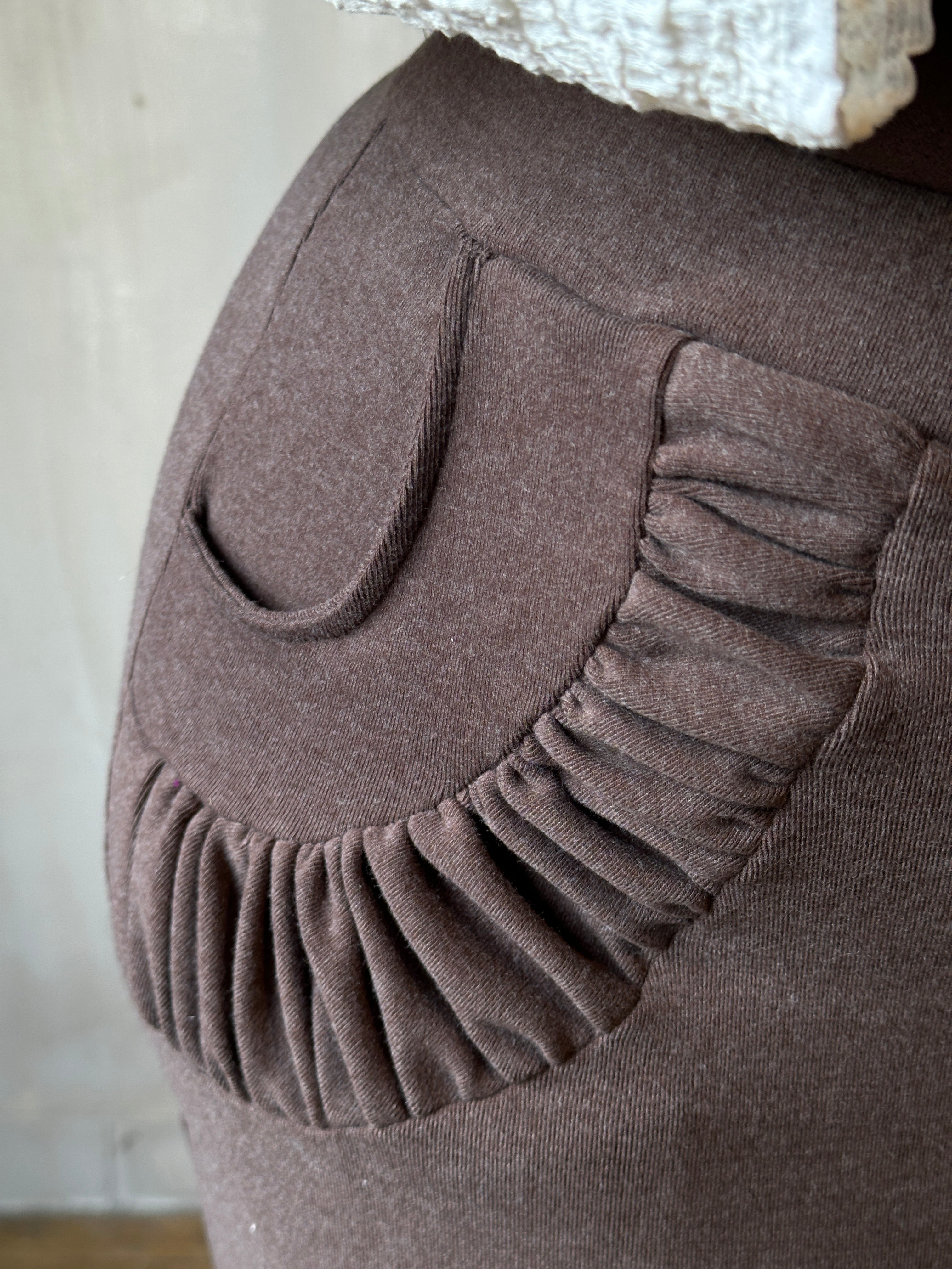 Winter '26: Gathered Pocket Capri in Fawn-Brown Brushed Cotton (Pre-Order)