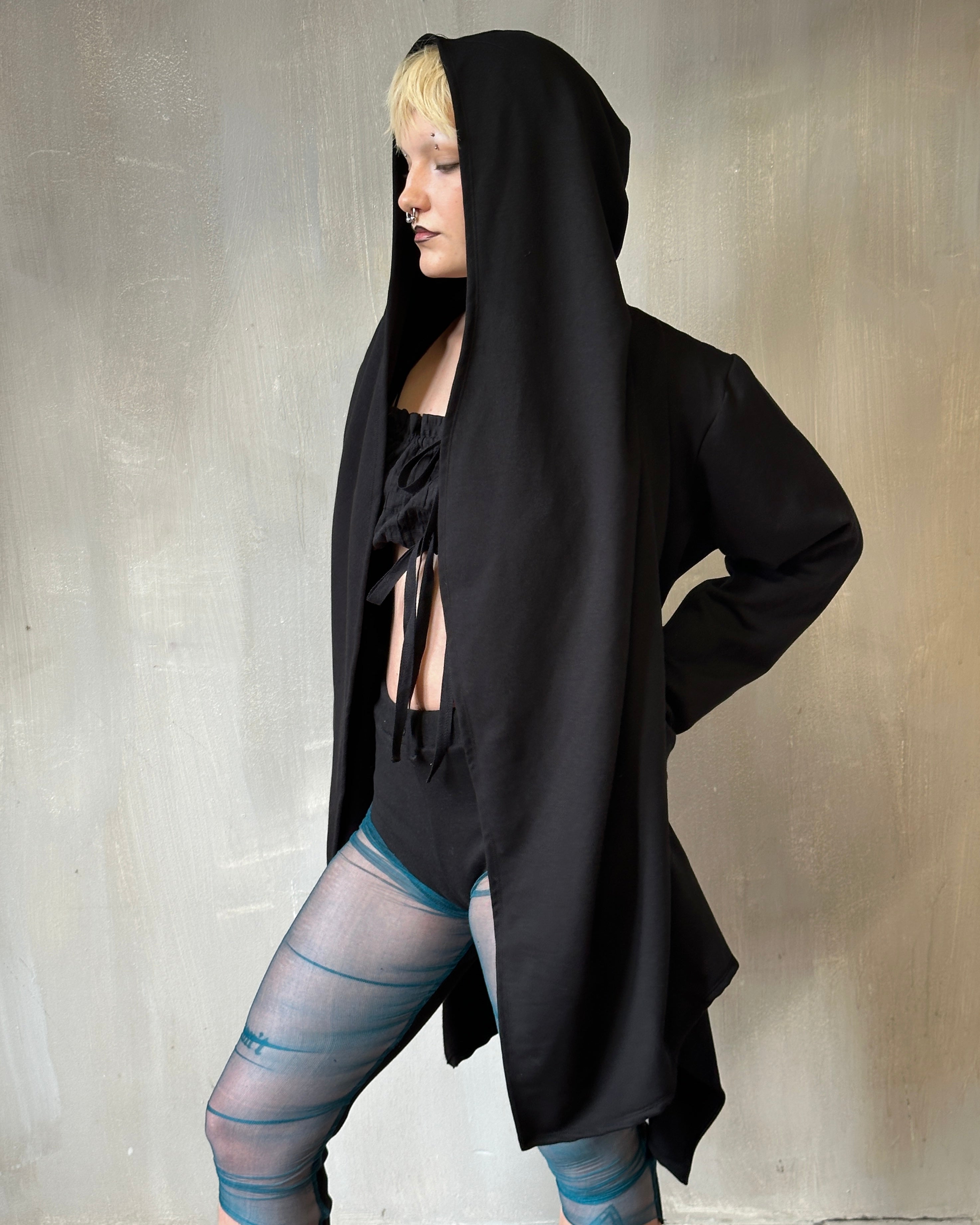Sample Sale: Chaos-Gathered Capri Leggings (size I)