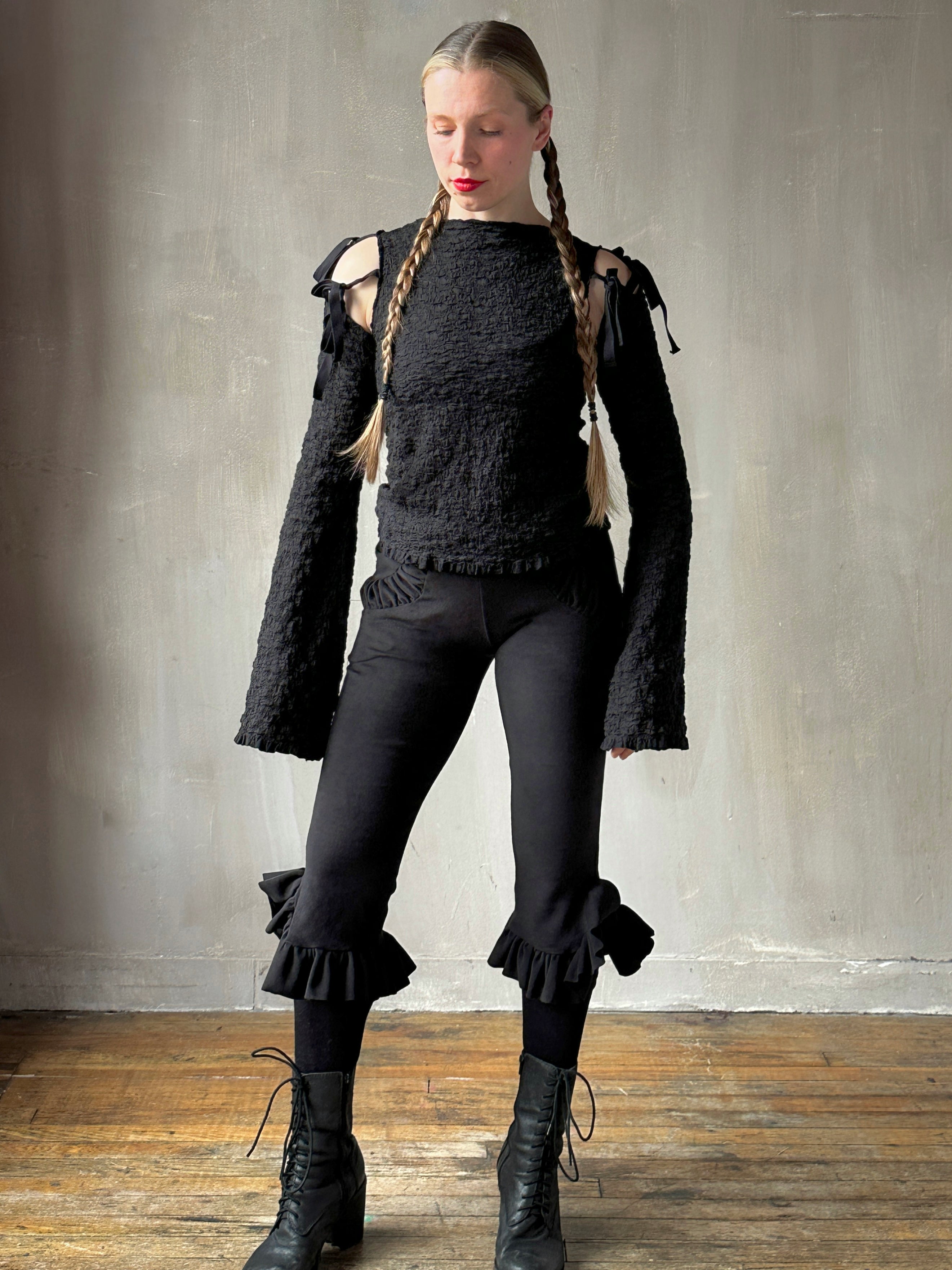 Sample Sale: Gathered Pocket Capri in Black Brushed Cotton (Size VI)
