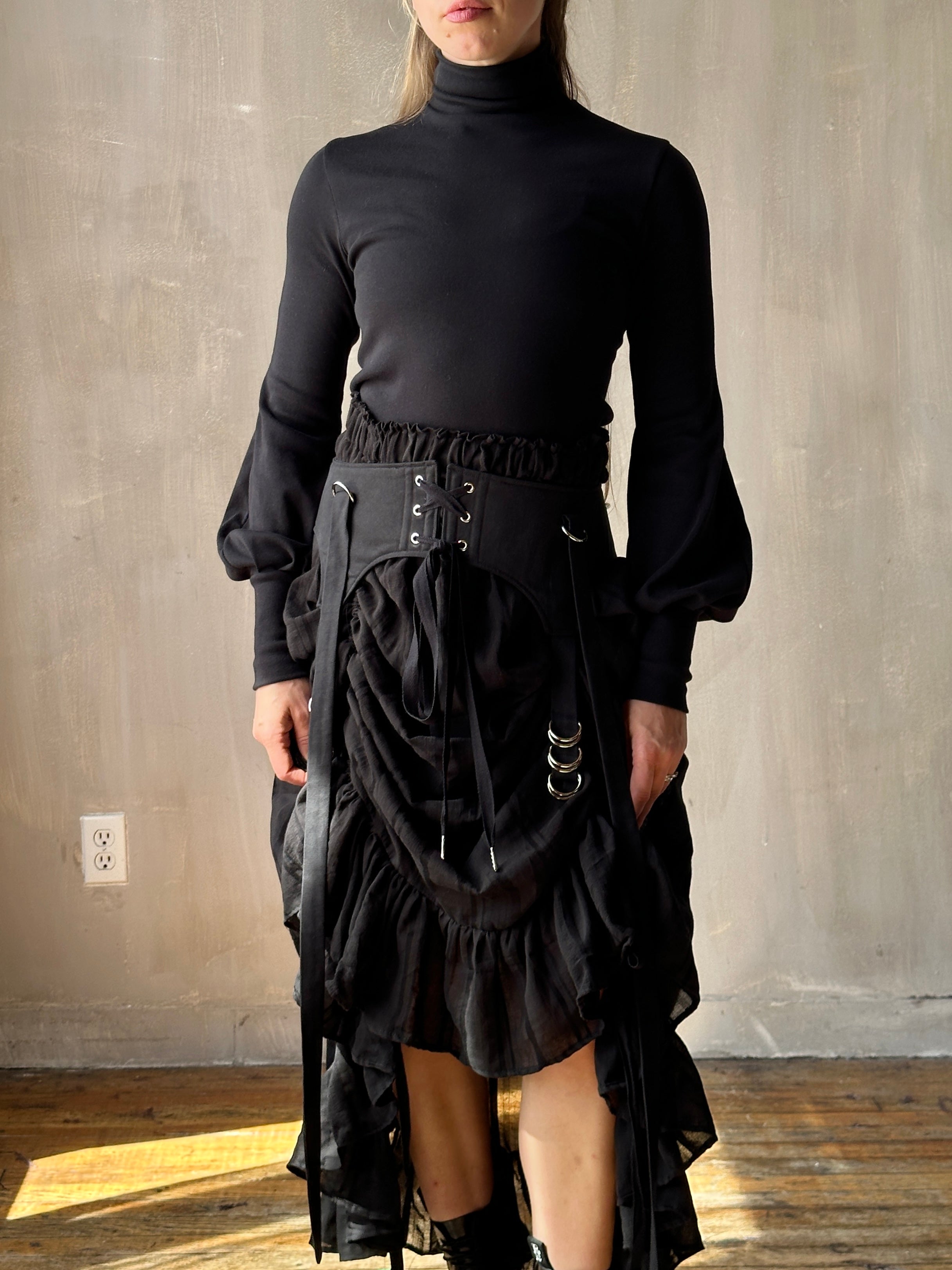 FW25: Four-Way Skirt Garter (Pre-Order)