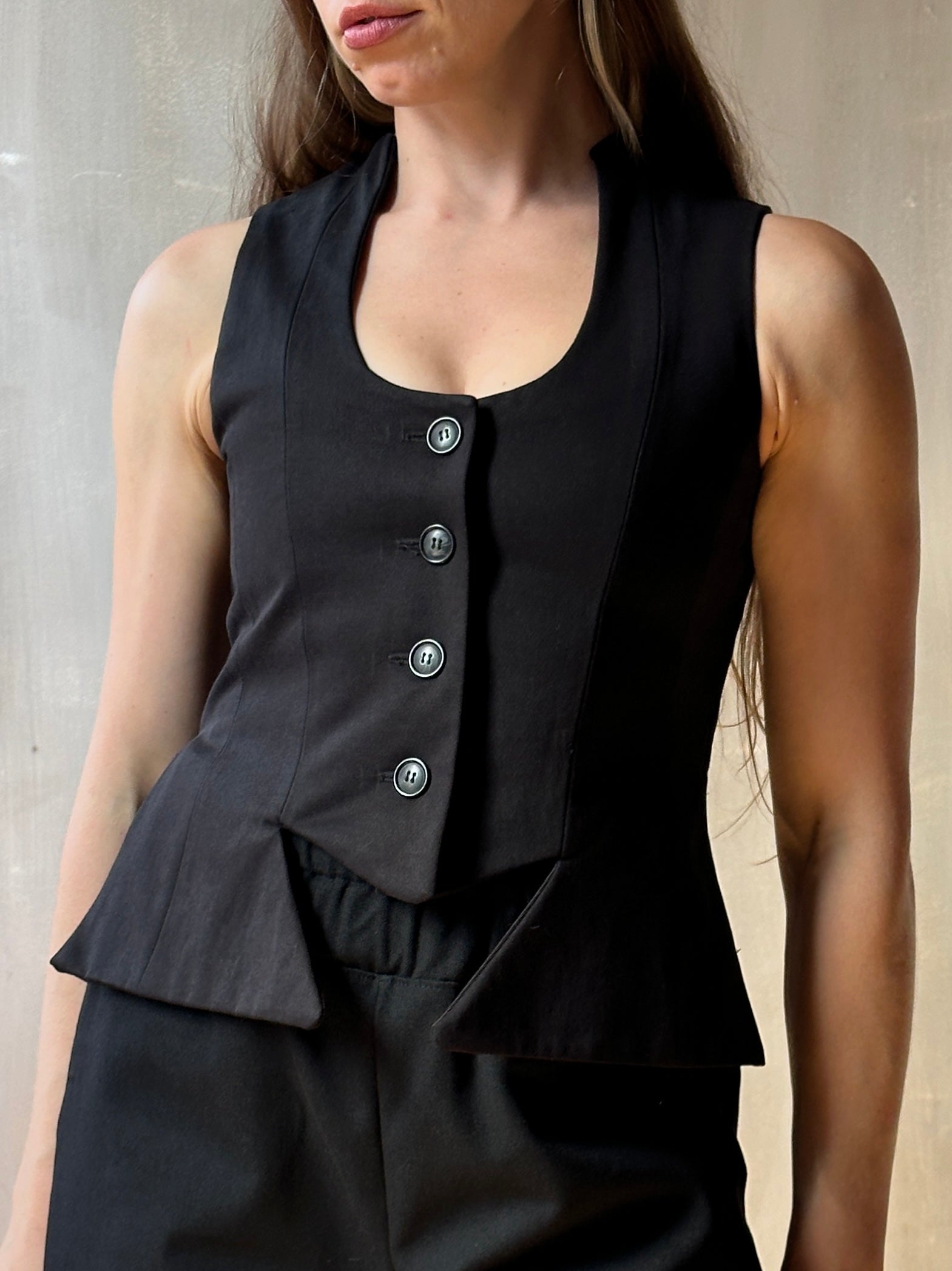 FW25: Cutaway Vest w/Side Slits (Pre-Order)