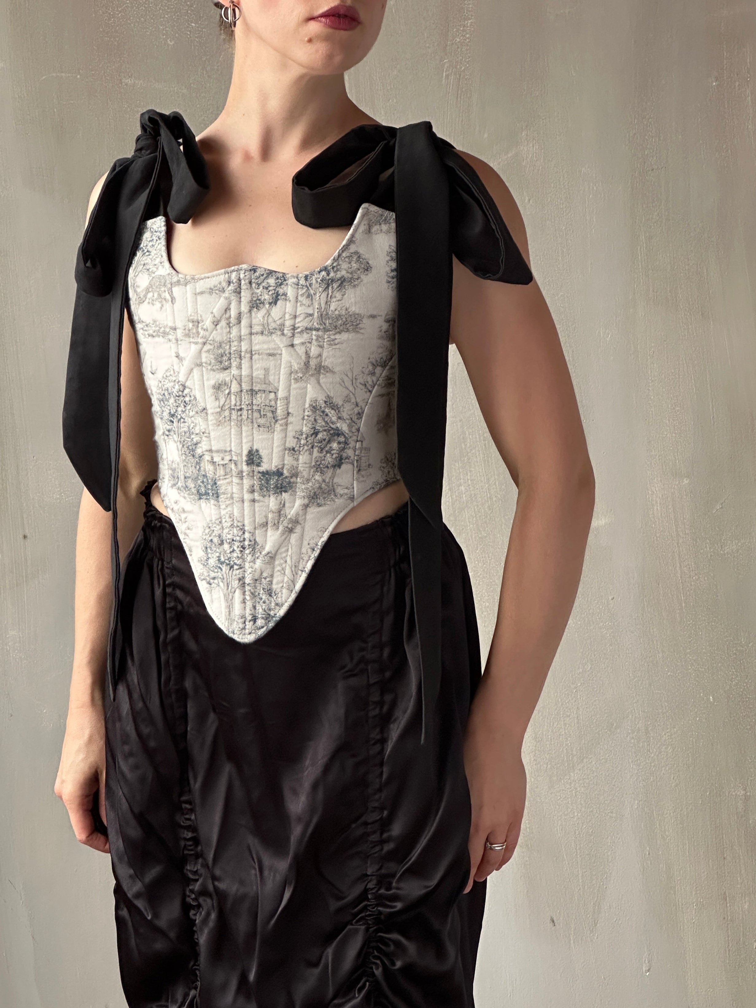 FW25: Toile de Jouy Diamond Stays (Pre-Order)