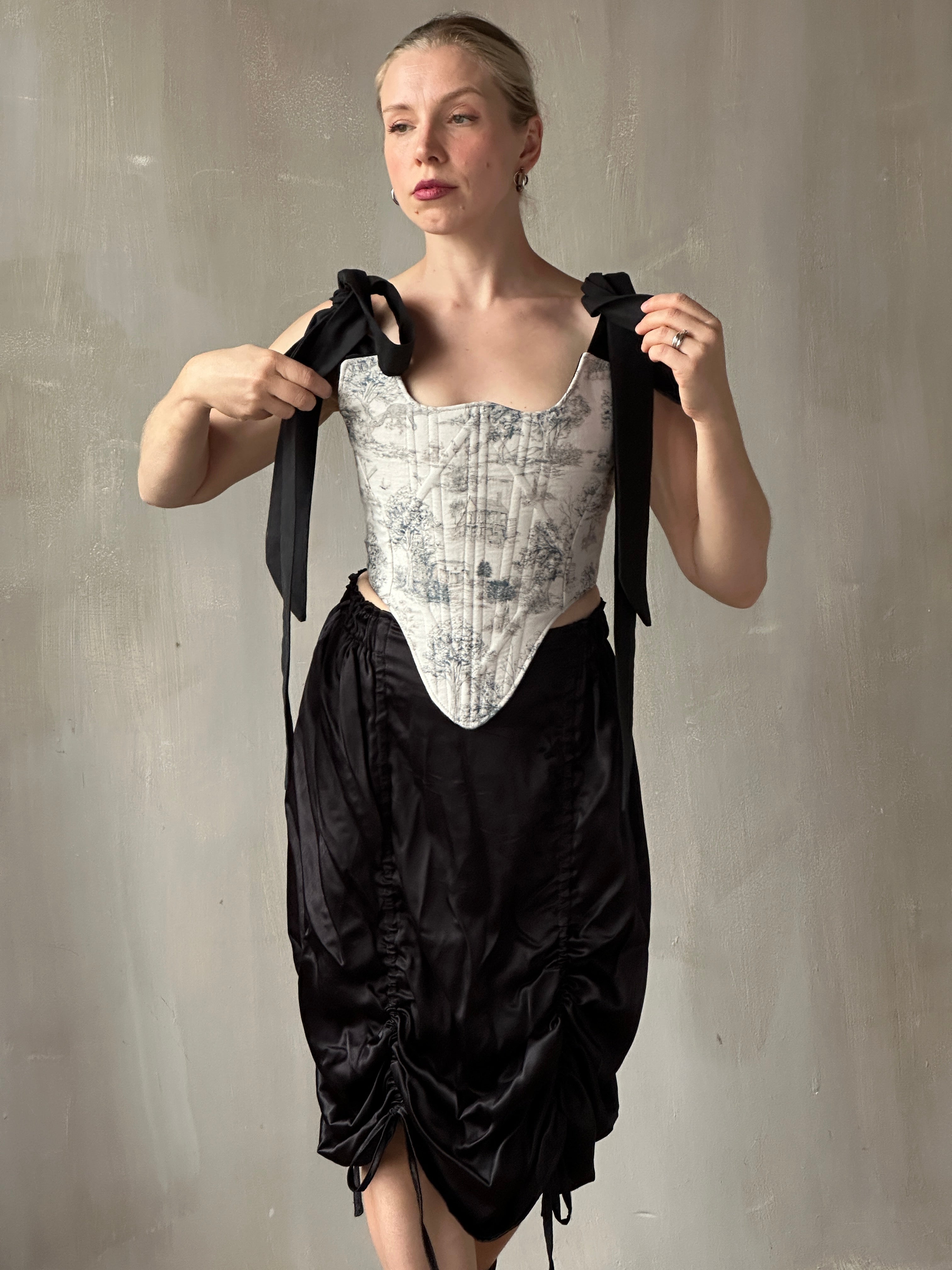 FW25: Toile de Jouy Diamond Stays (Pre-Order)