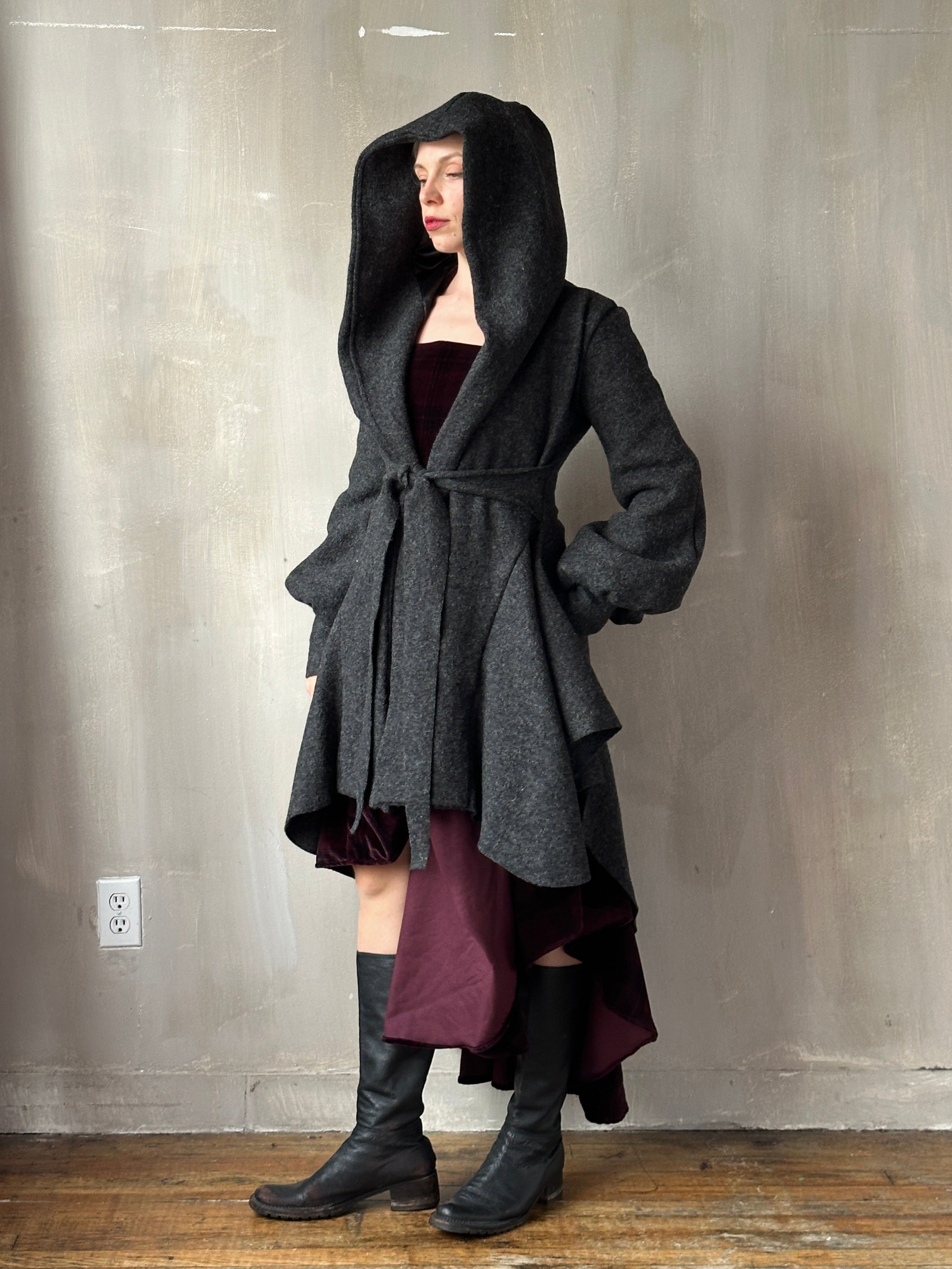FW25: Tournure Jacket in Pure Wool (Charcoal, In Stock, Limited Edition)