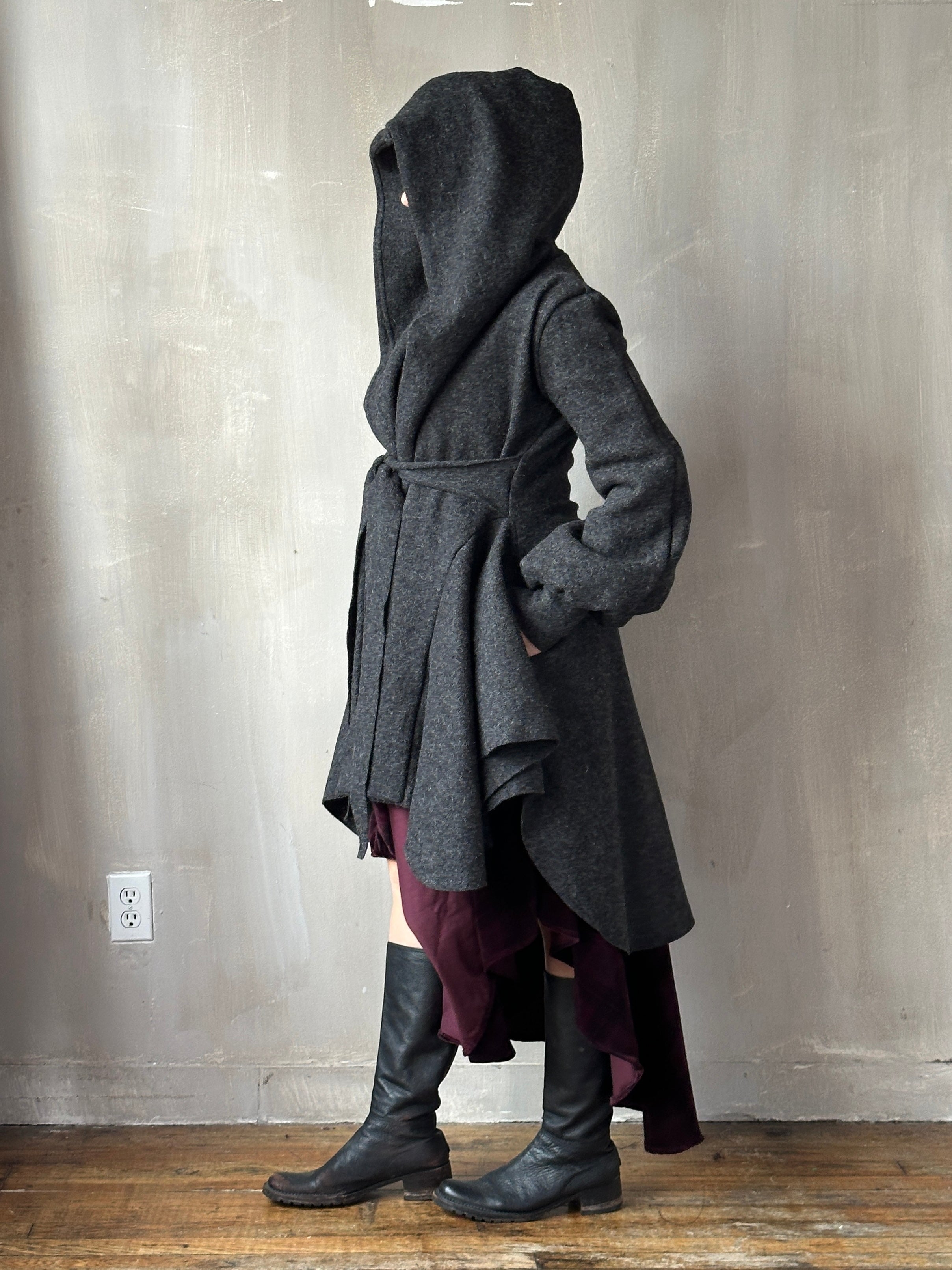 FW25: Tournure Jacket in Pure Wool (Charcoal, In Stock, Limited Edition)