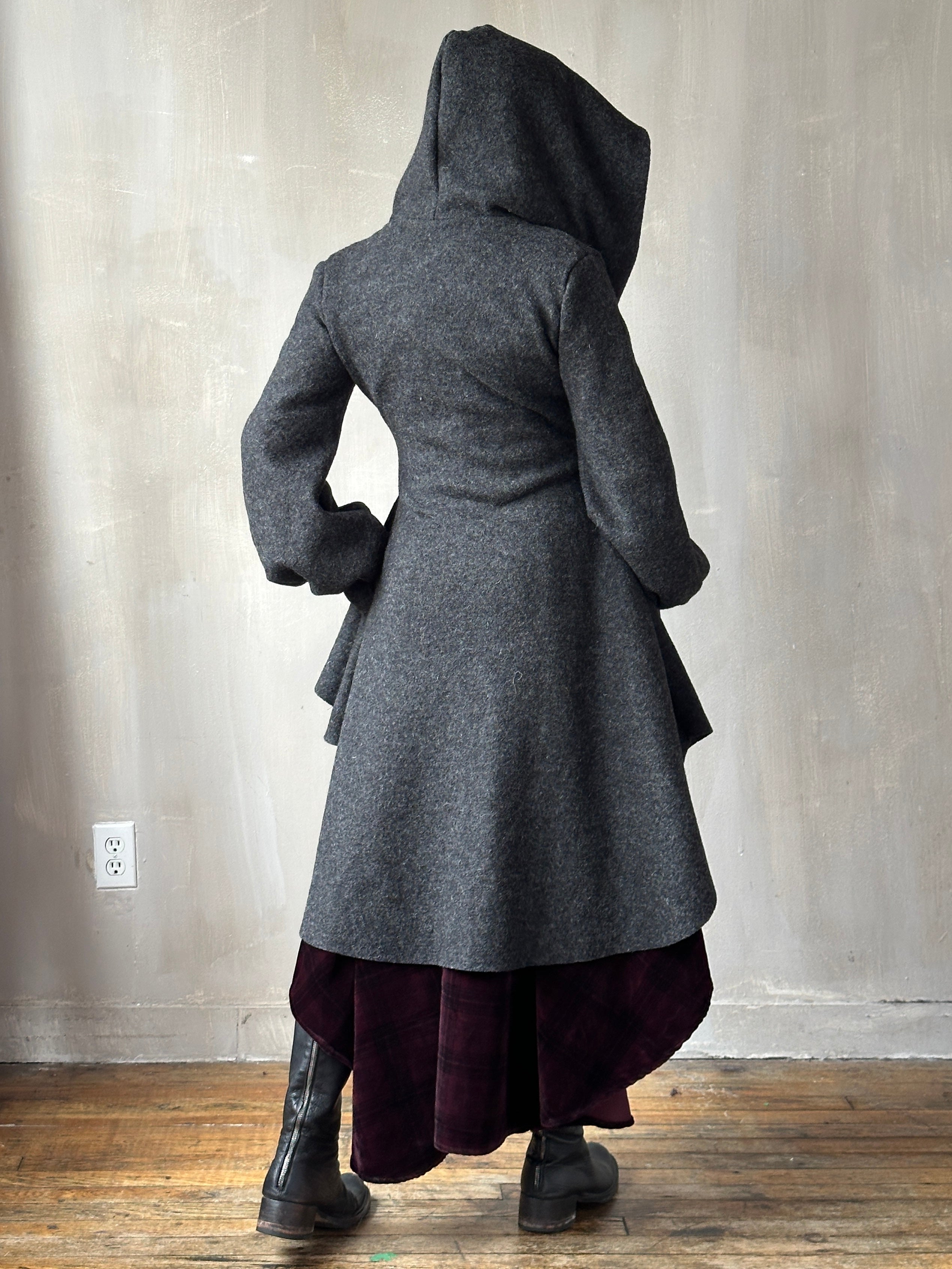 FW25: Tournure Jacket in Pure Wool (Charcoal, In Stock, Limited Edition)