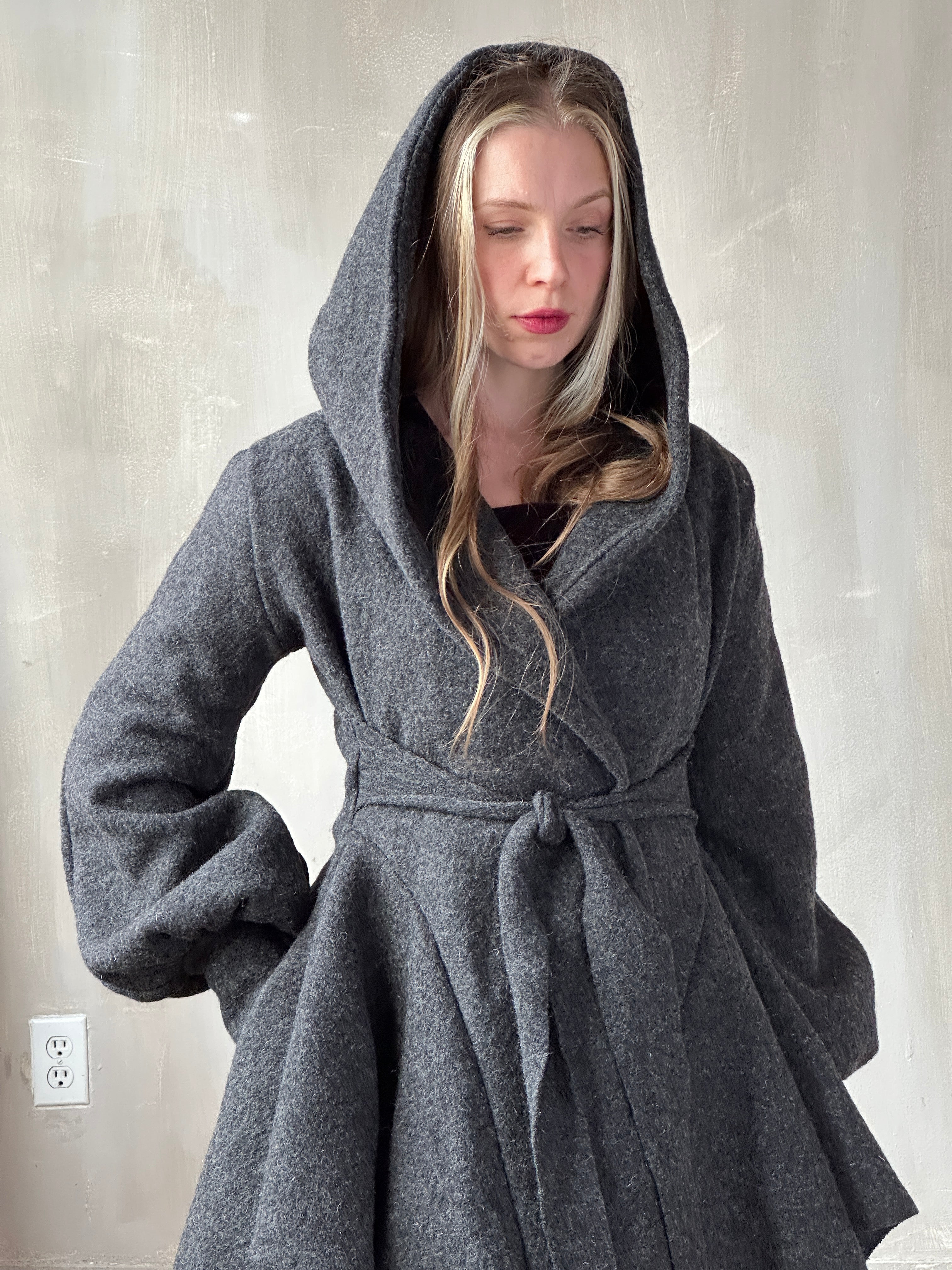 FW25: Tournure Jacket in Pure Wool (Charcoal, In Stock, Limited Edition)