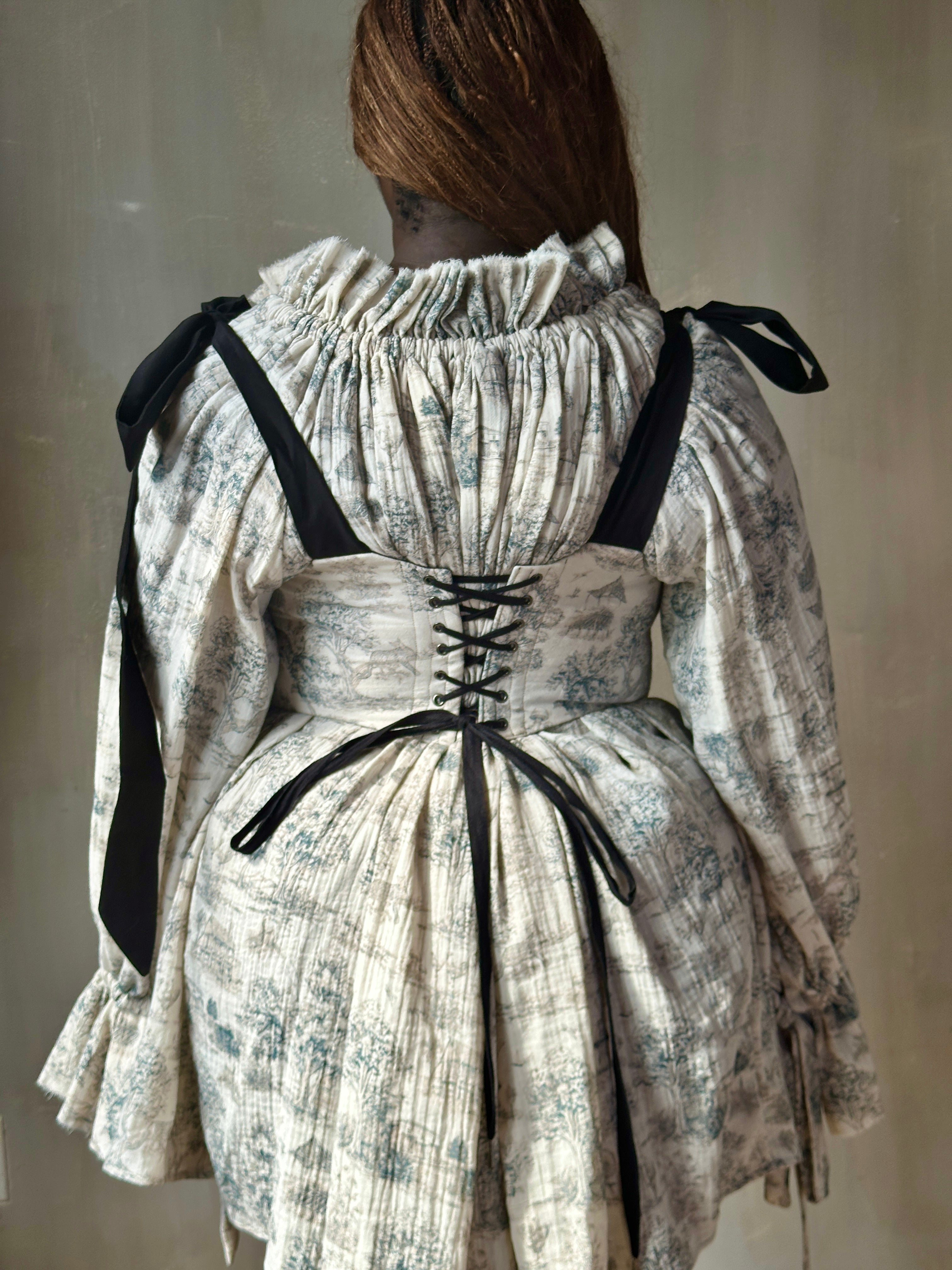 FW25: Toile de Jouy Diamond Stays (Pre-Order)