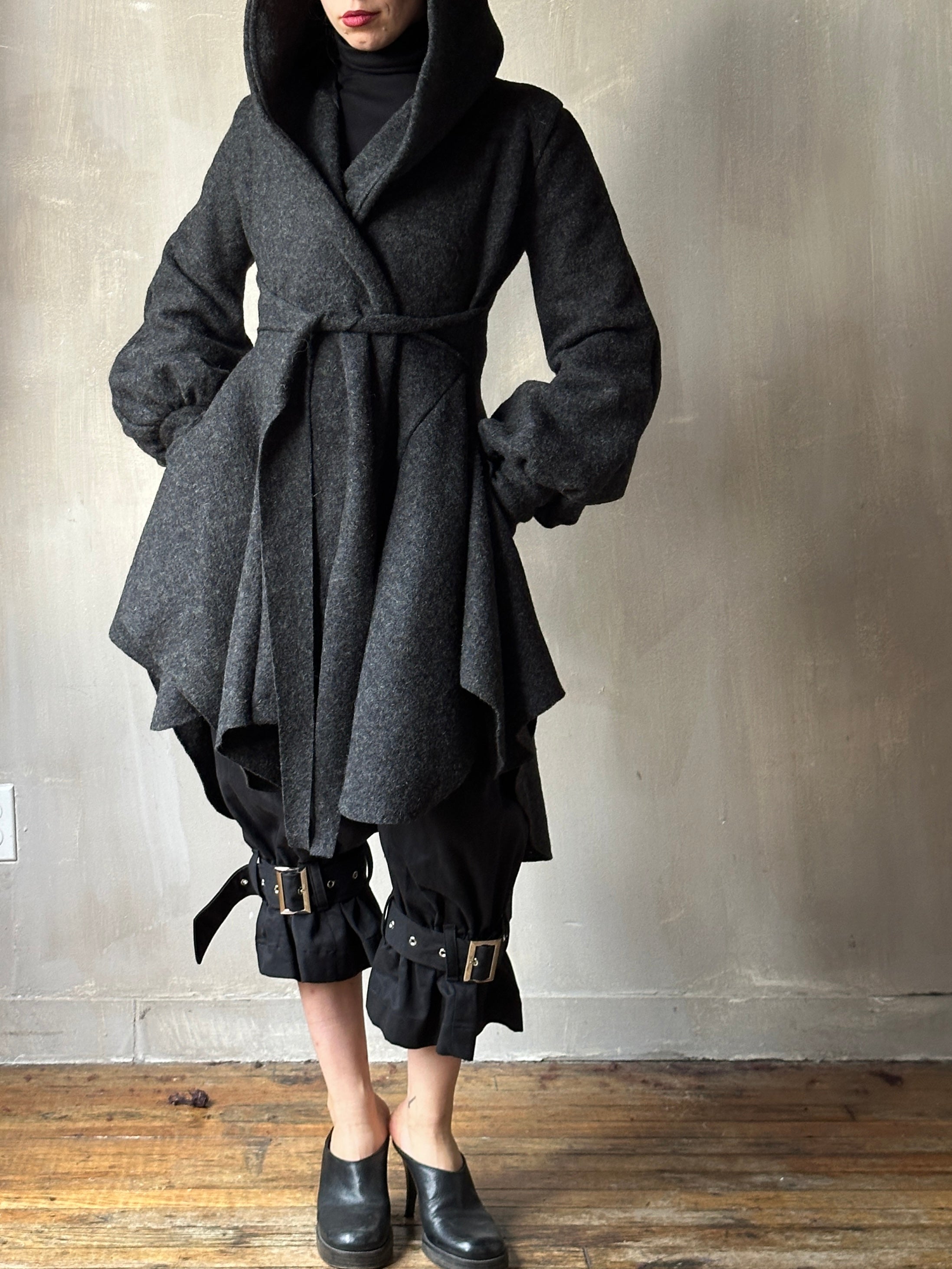 FW25: Tournure Jacket in Pure Wool (Charcoal, In Stock, Limited Edition)