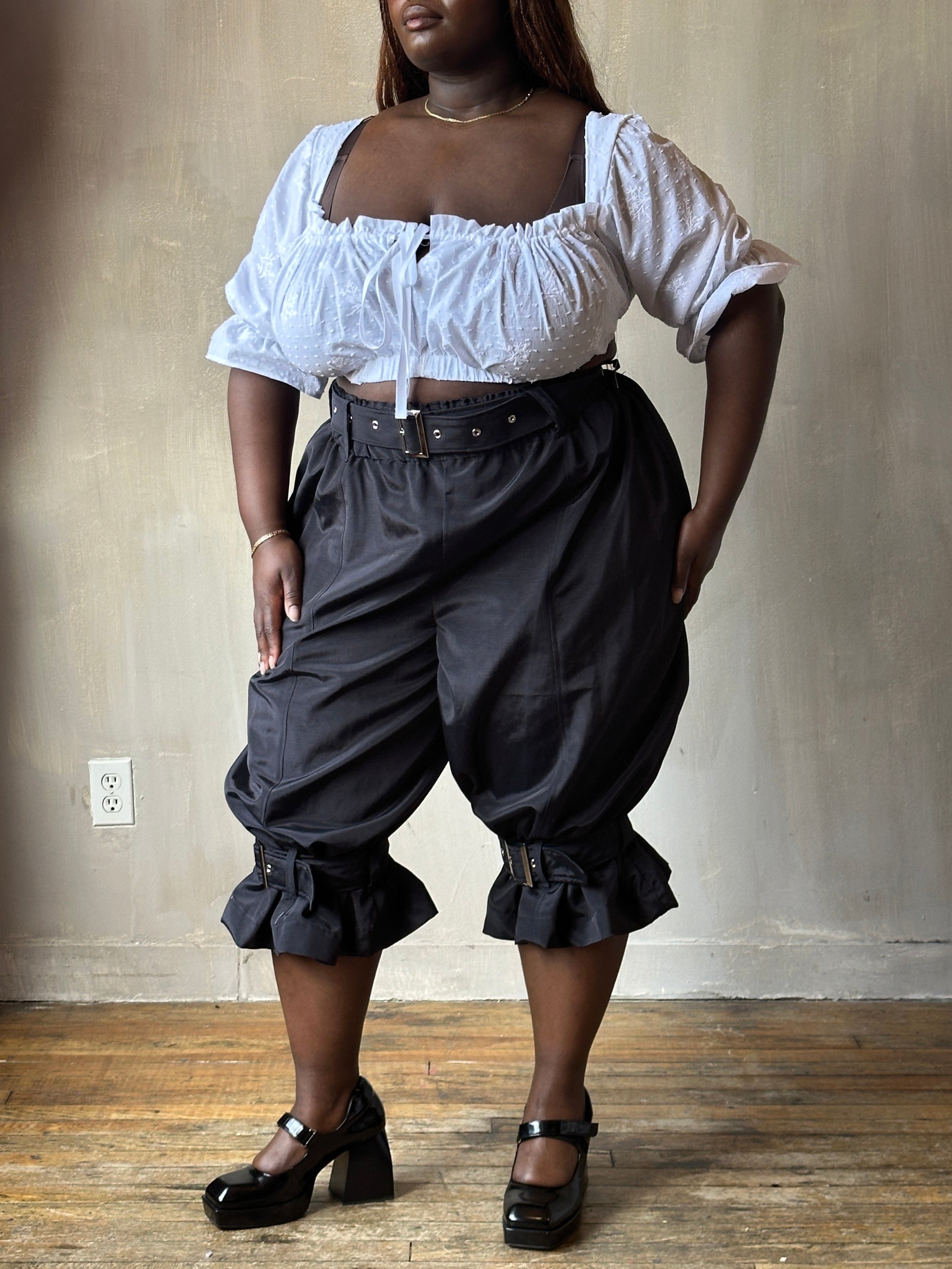 Spring '25: "pirate bloomers" with Belt and Leg Straps in Black Twill Taffeta (Pre-Order, limited Edition)