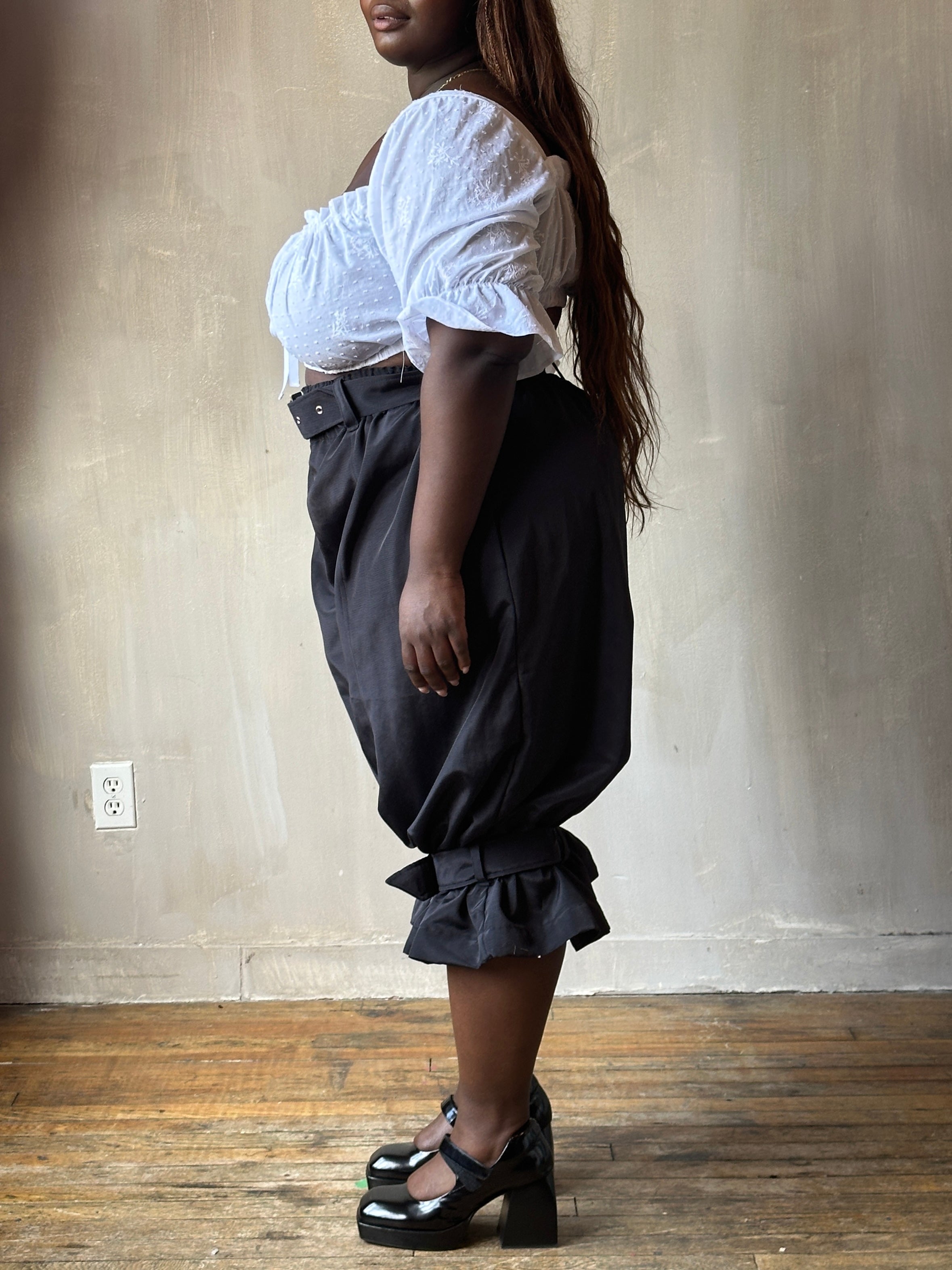 Spring '25: "pirate bloomers" with Belt and Leg Straps in Black Twill Taffeta (Pre-Order, limited Edition)