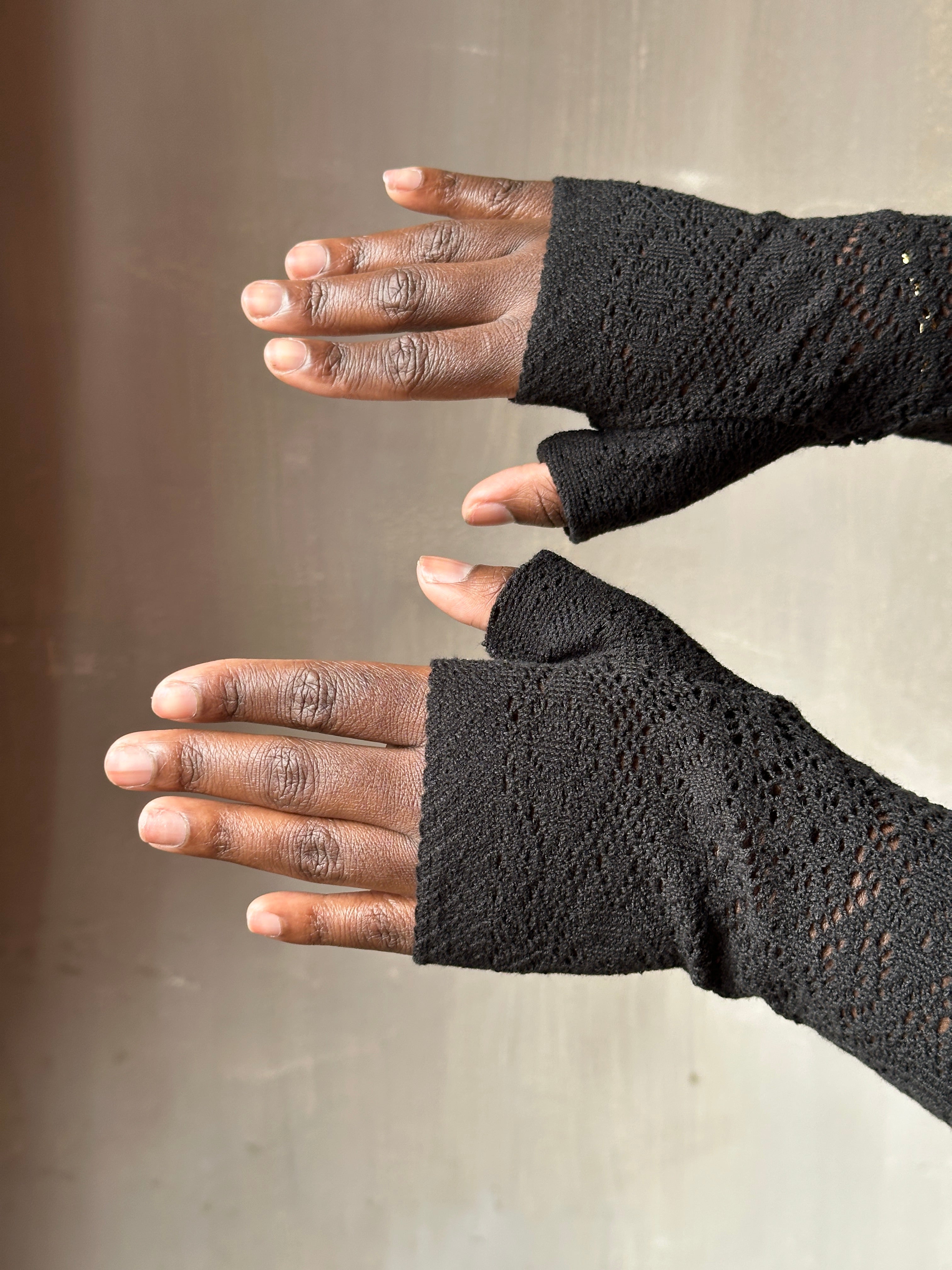 Spring '26: Armwarmer in Black Cotton Lace (In Stock)
