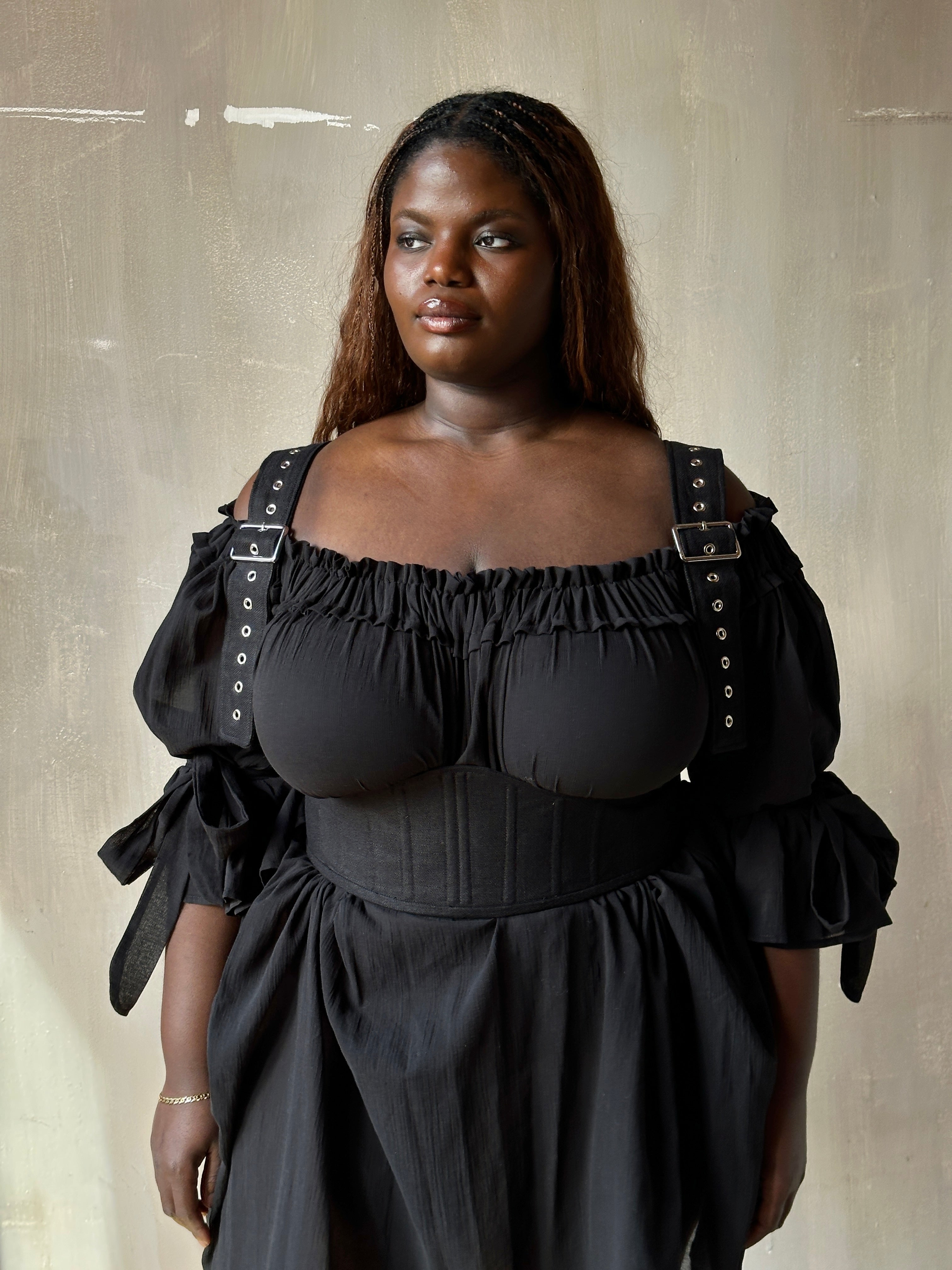 Sample Sale: Underbust Buckle Waspie in Black Linen (Size VI)