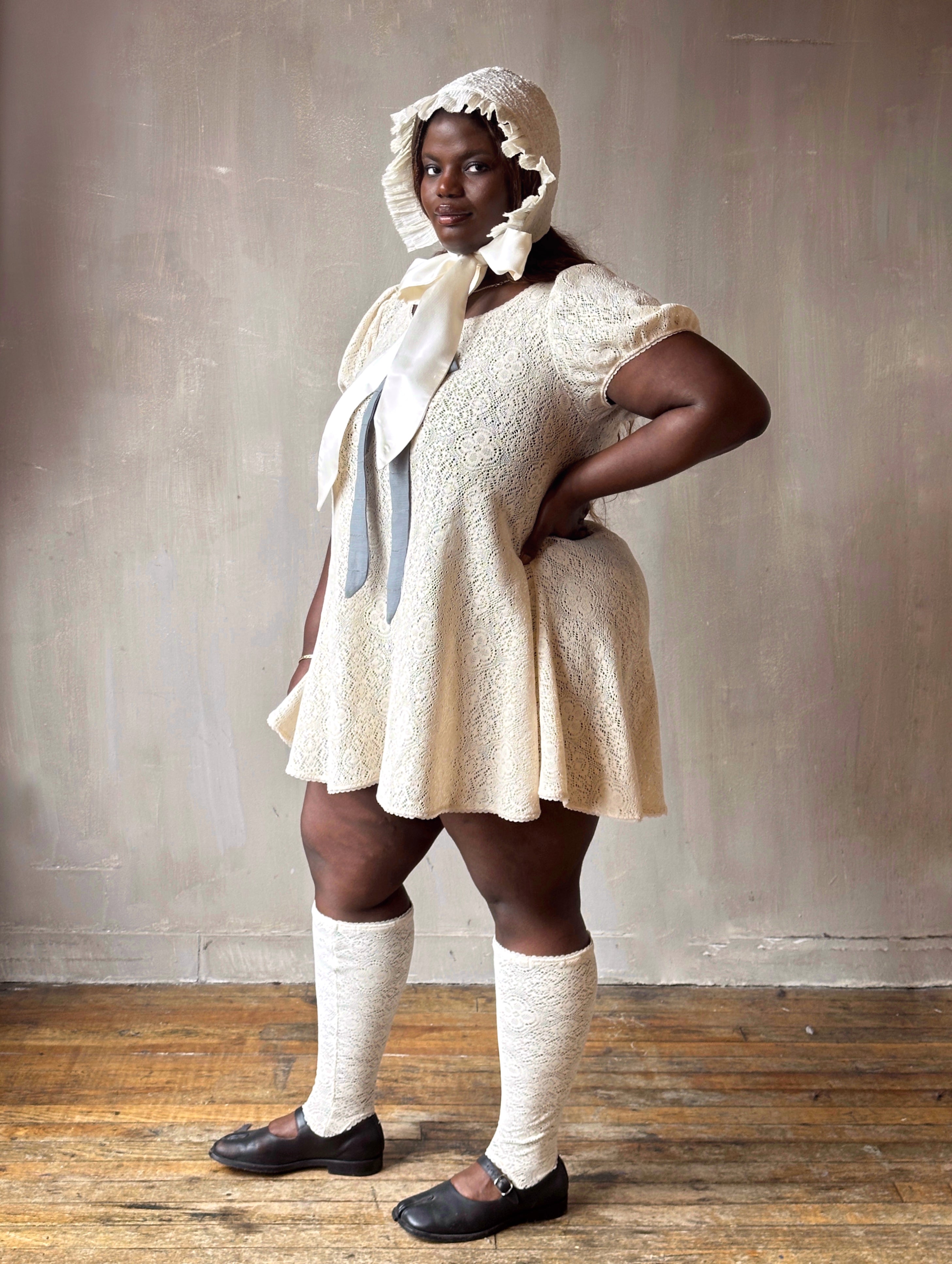 Spring '26: Knee-High Stirrup Socks in Ivory Cotton Lace (Pre-Order)