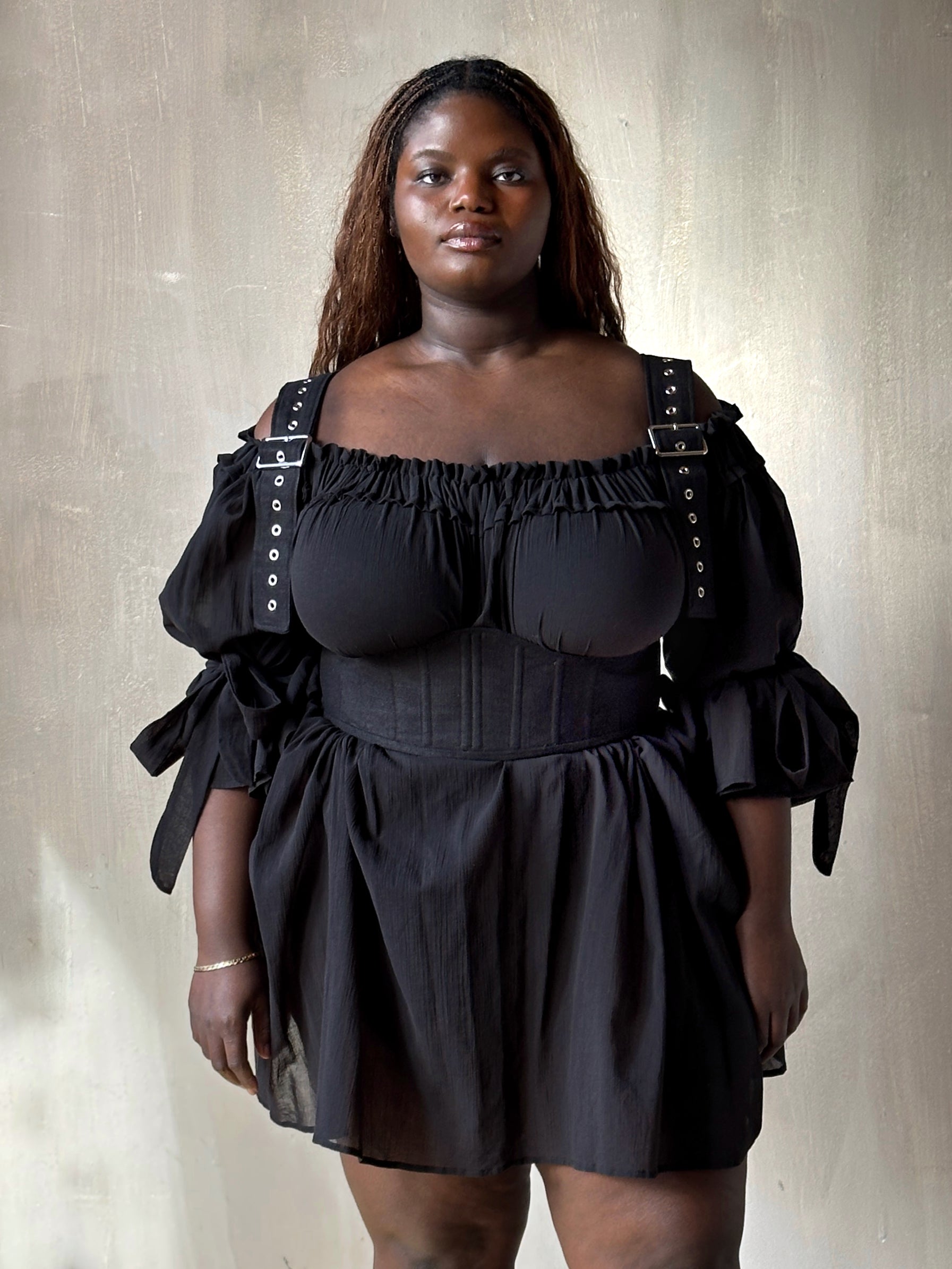 Sample Sale: Underbust Buckle Waspie in Black Linen (Size VI)