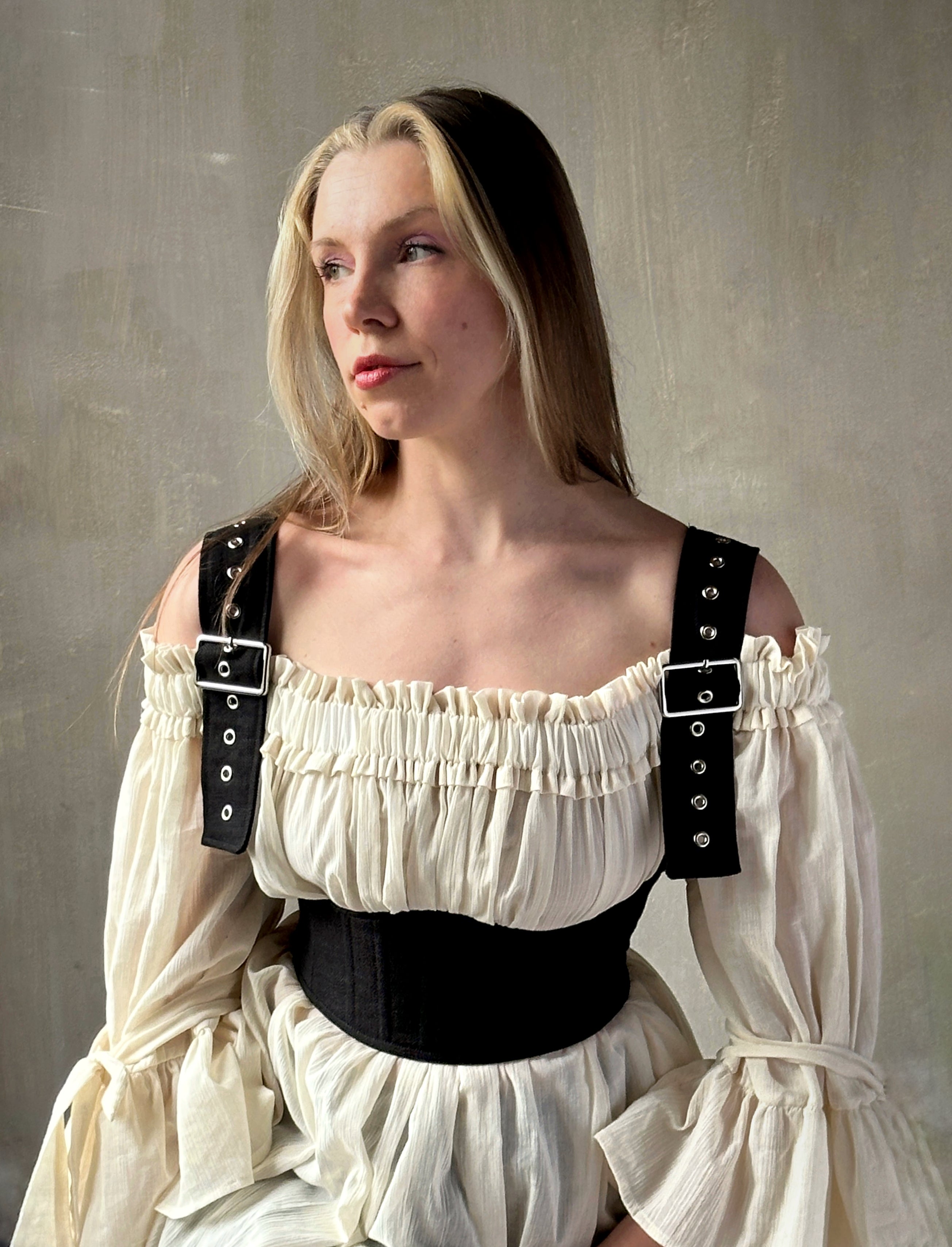 Sample Sale: Underbust Buckle Waspie in Black Linen (Size VI)