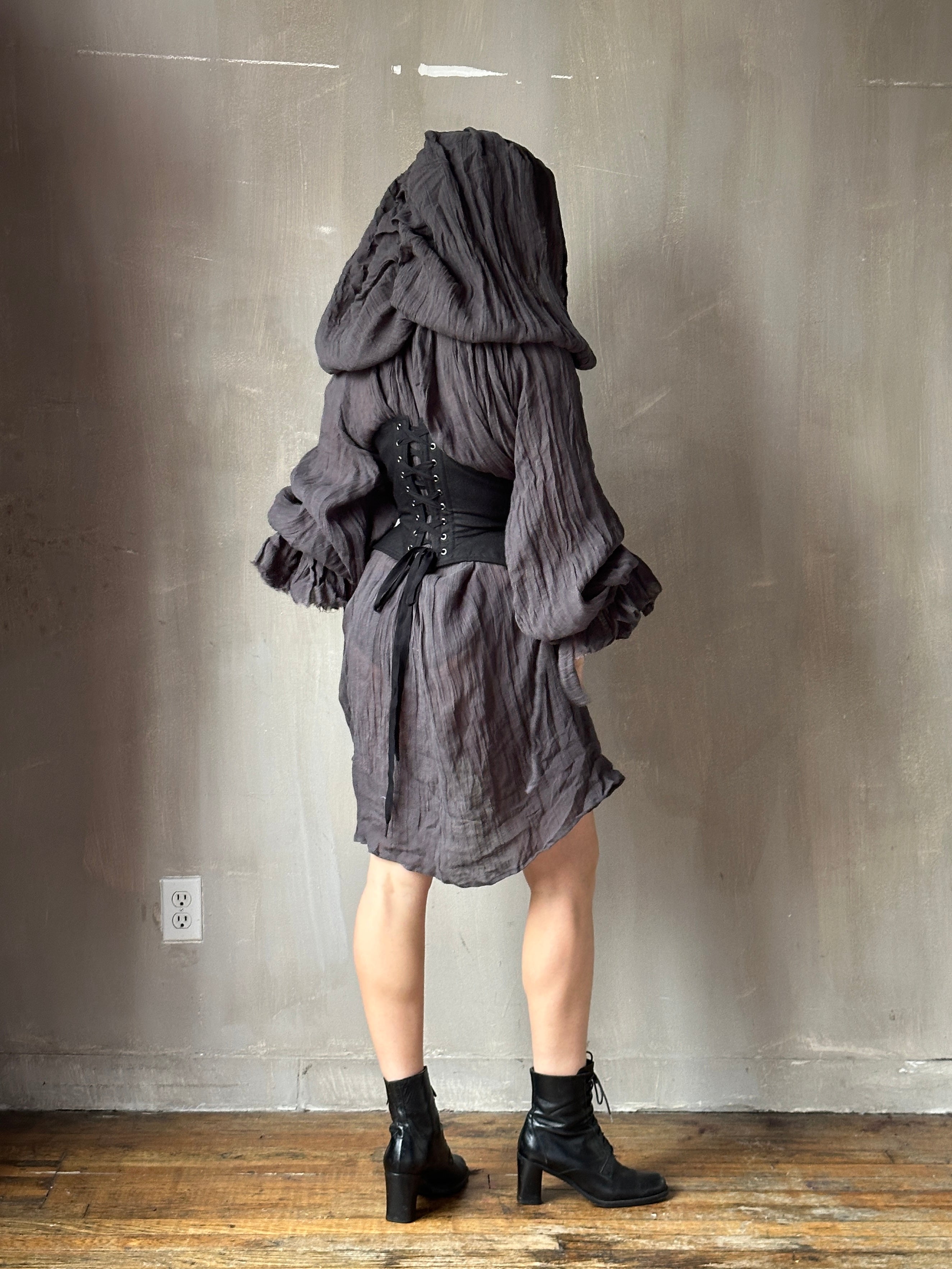 Hooded Alchemist Chemise in Charcoal Linen