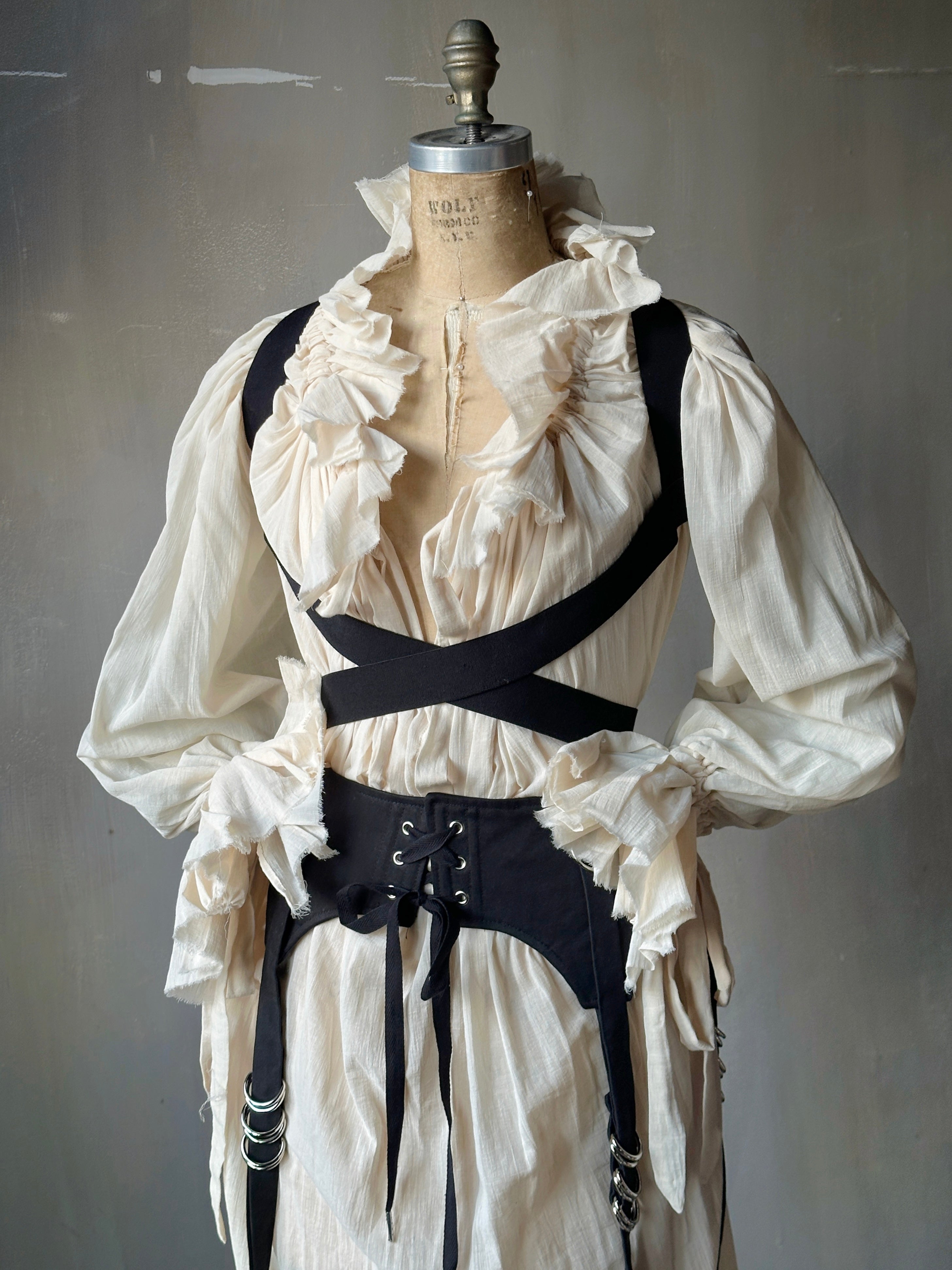 FW25: Four-Way Skirt Garter (Pre-Order)