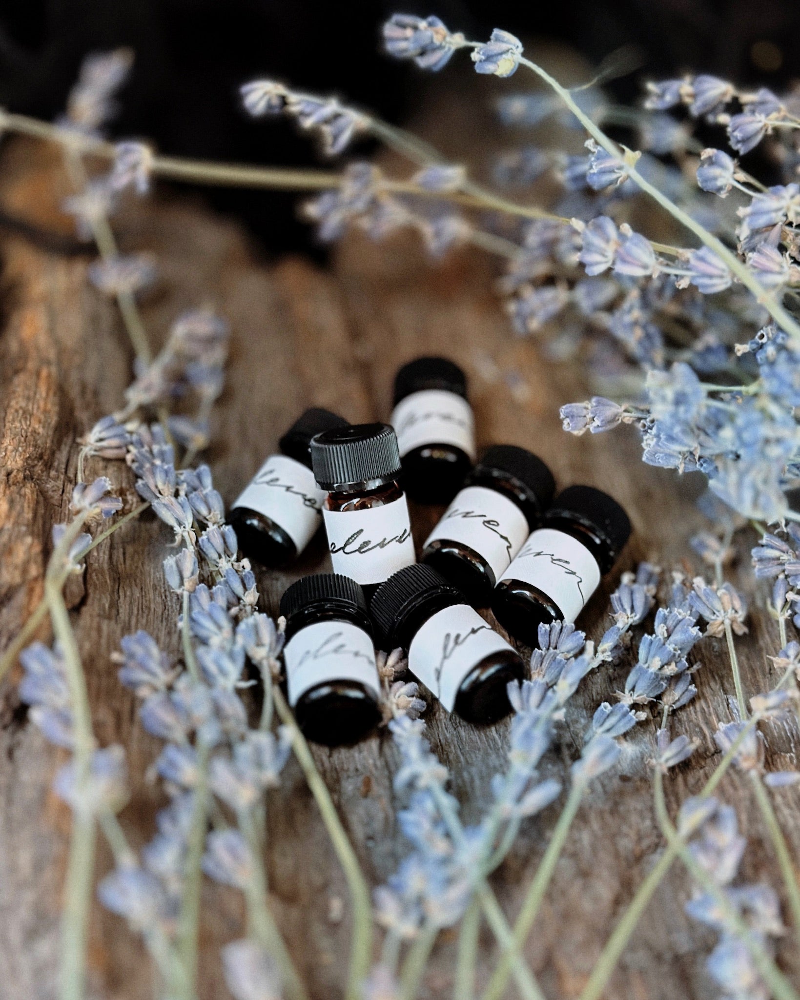 NUIT No. 11 Oil Perfume Sample