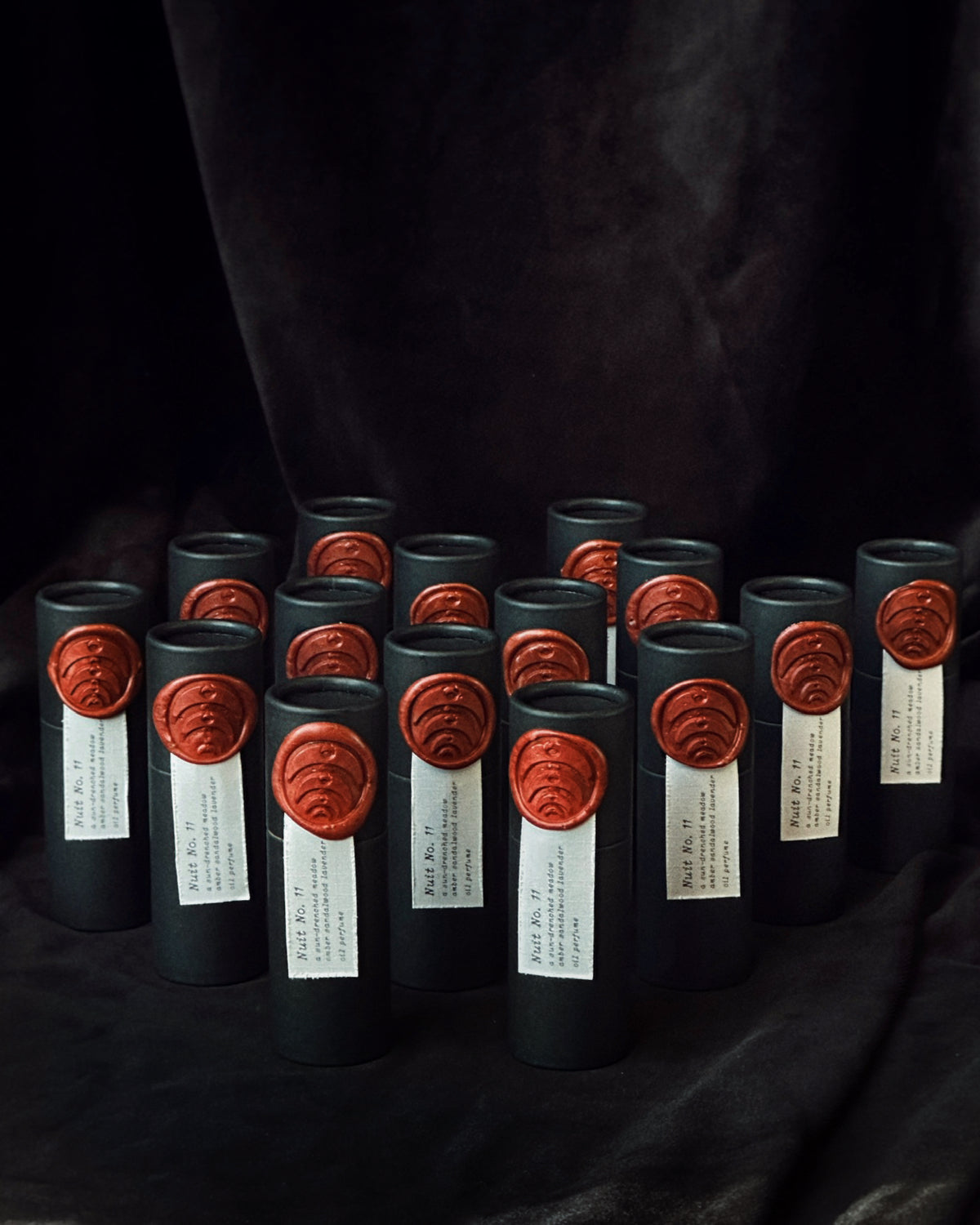 NUIT No. 11 Botanical Oil Perfume