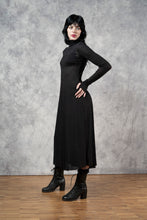 FW23 Cross-Seam Maxi Dress (Pre-Order)