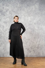 FW23 Cross-Seam Maxi Dress (Pre-Order)