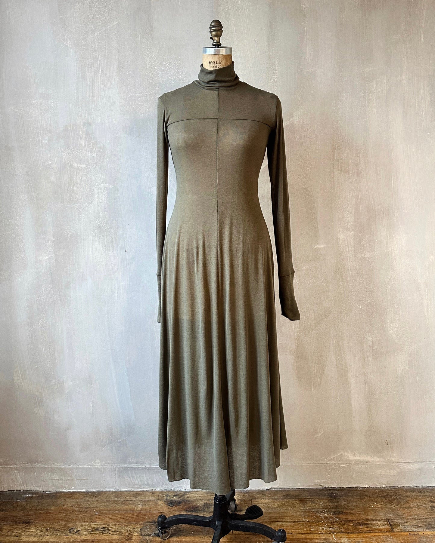 Cross-Seam Maxi Dress (Moss Green)