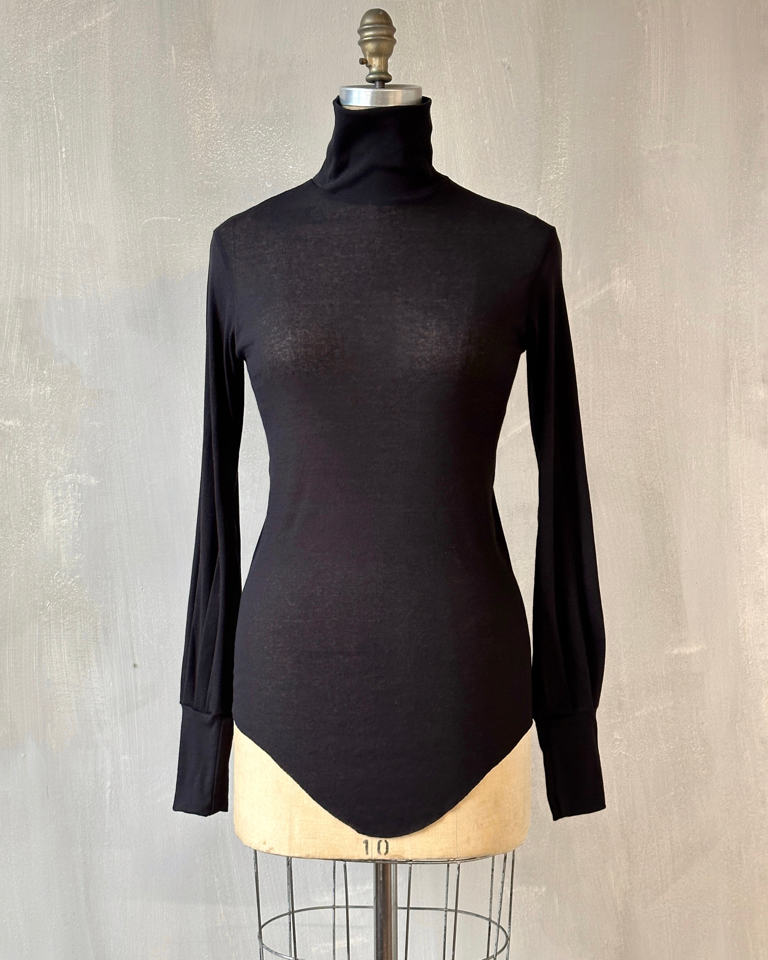 Vince bishop sleeve turtleneck cheap