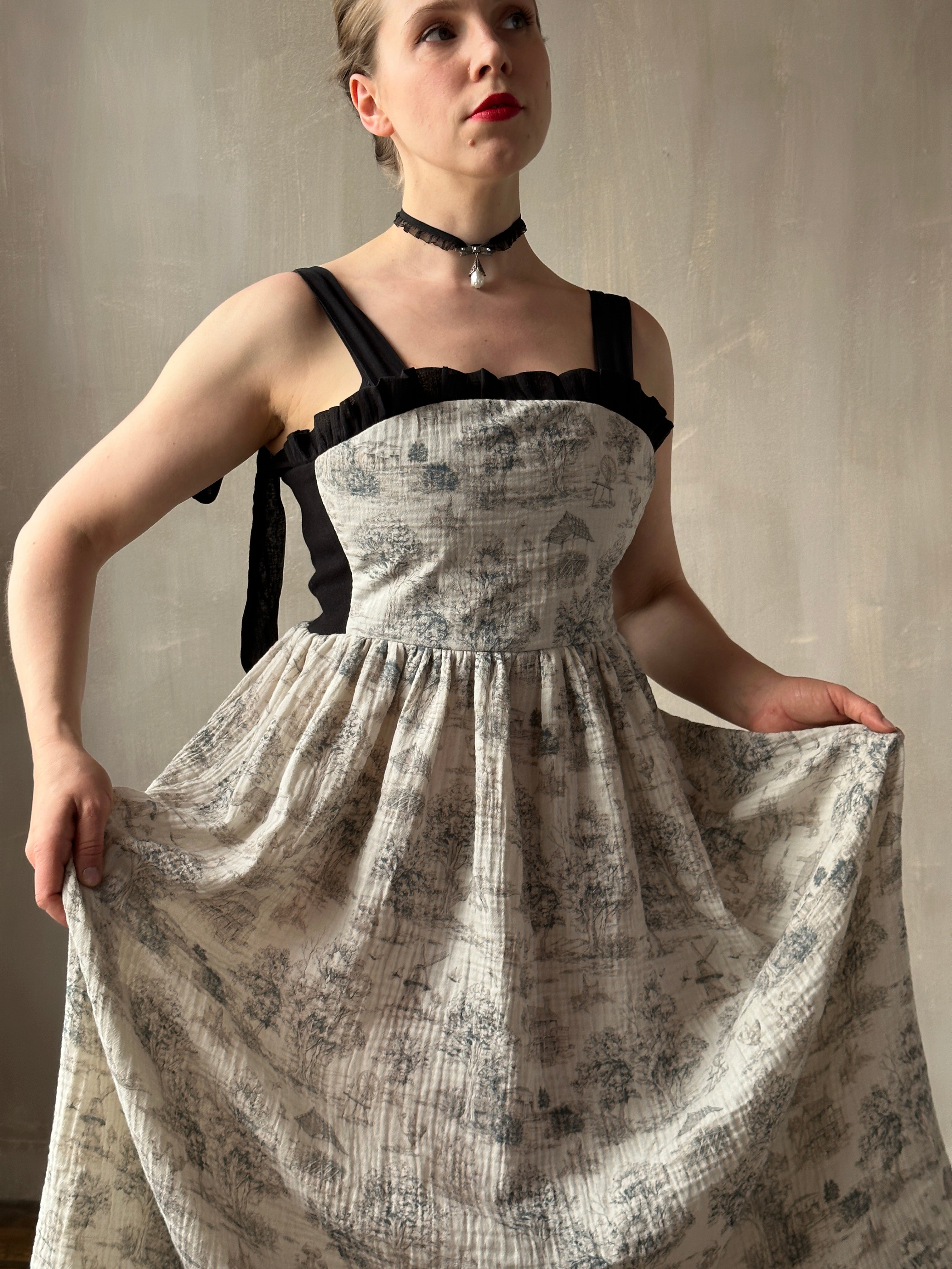Heloise Dress in Toile de Jouy (Made-To-Order)