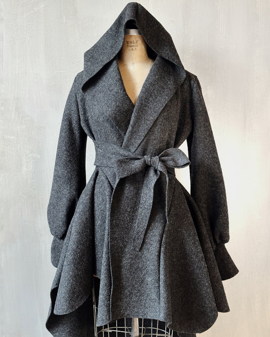 Tournure Coat in Pure Wool (Dark Heather Grey)