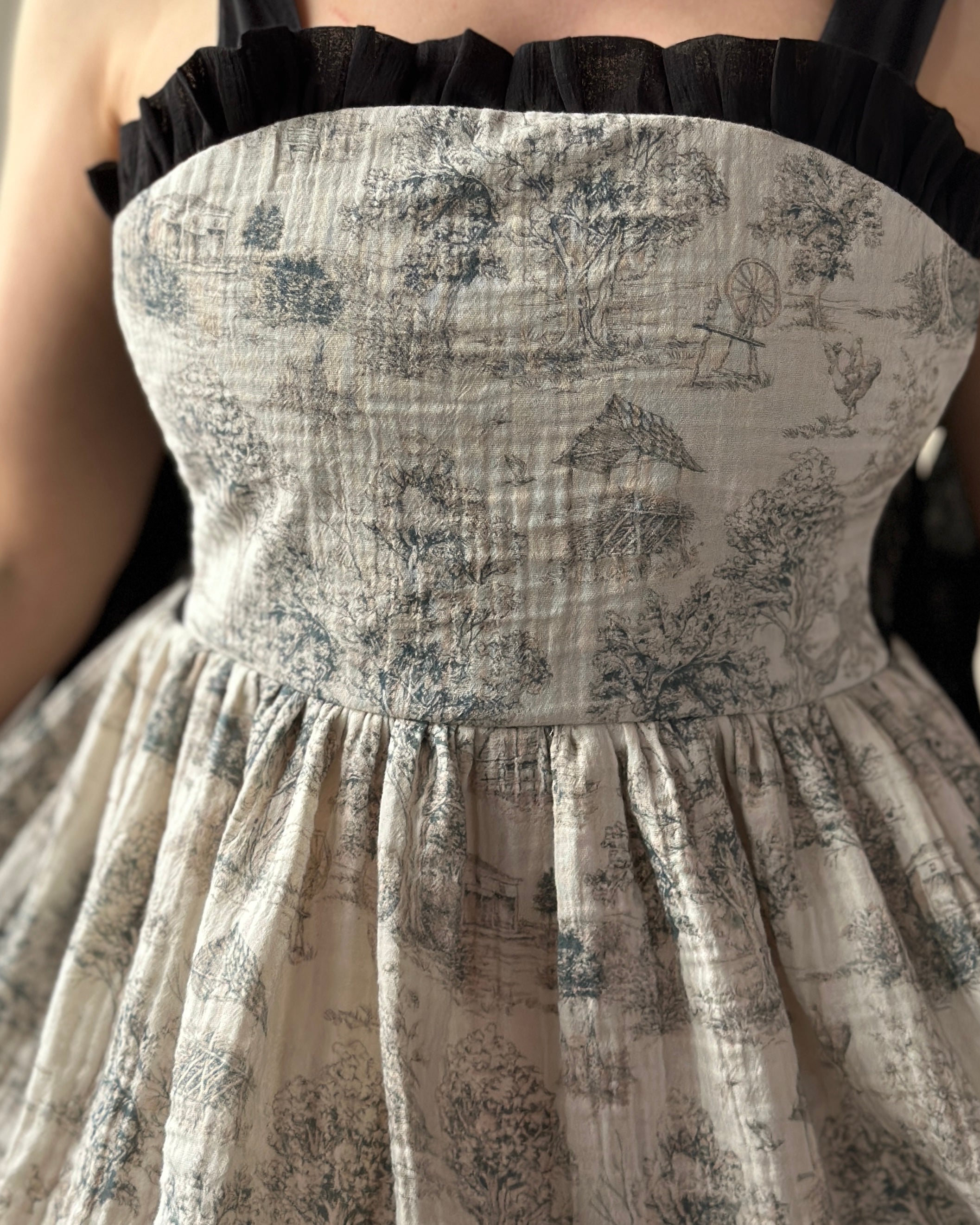 Heloise Dress in Toile de Jouy (Made-To-Order)