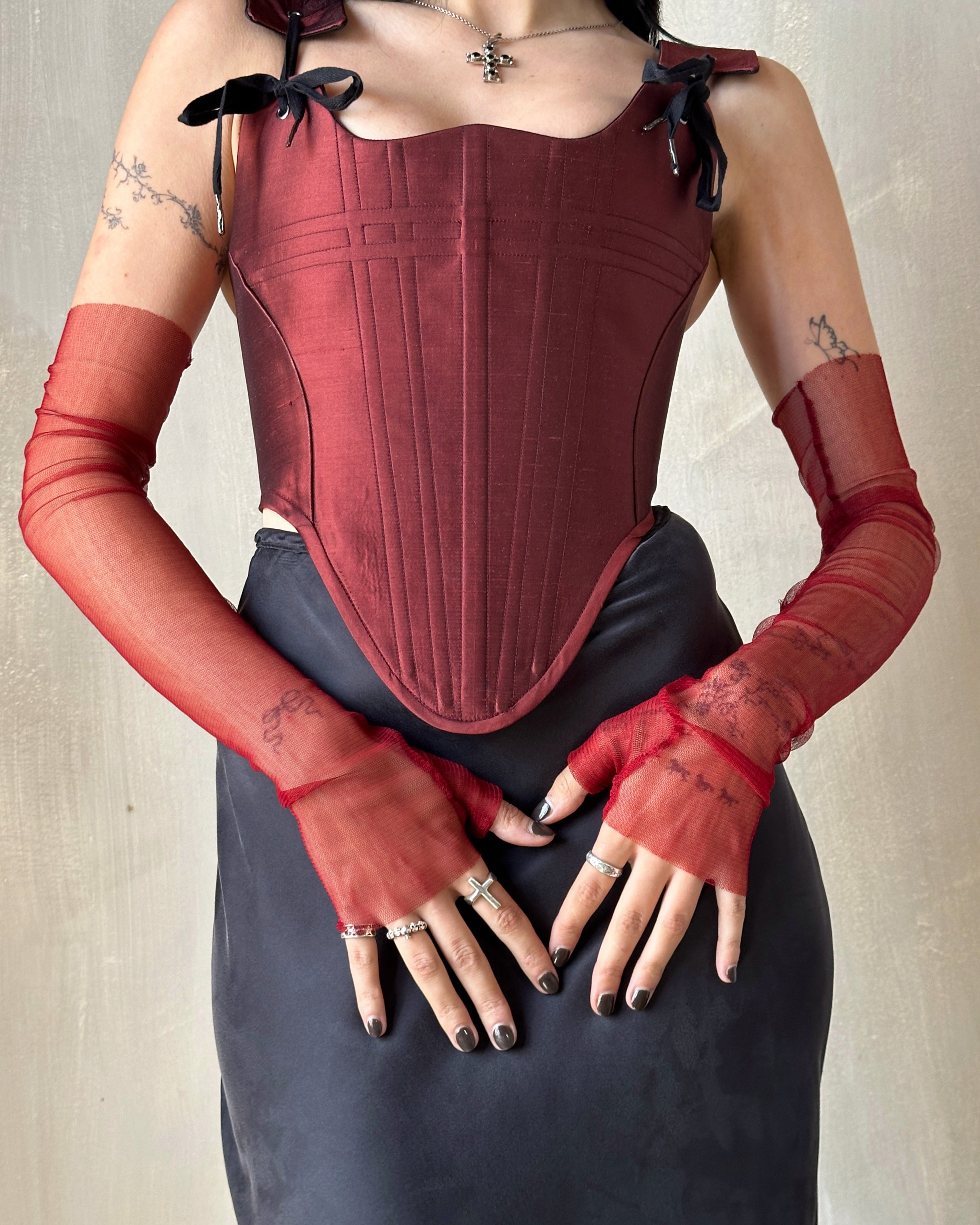 FW'24: Fingerless Opera Gloves Red Silk Tulle (Pre-Order)