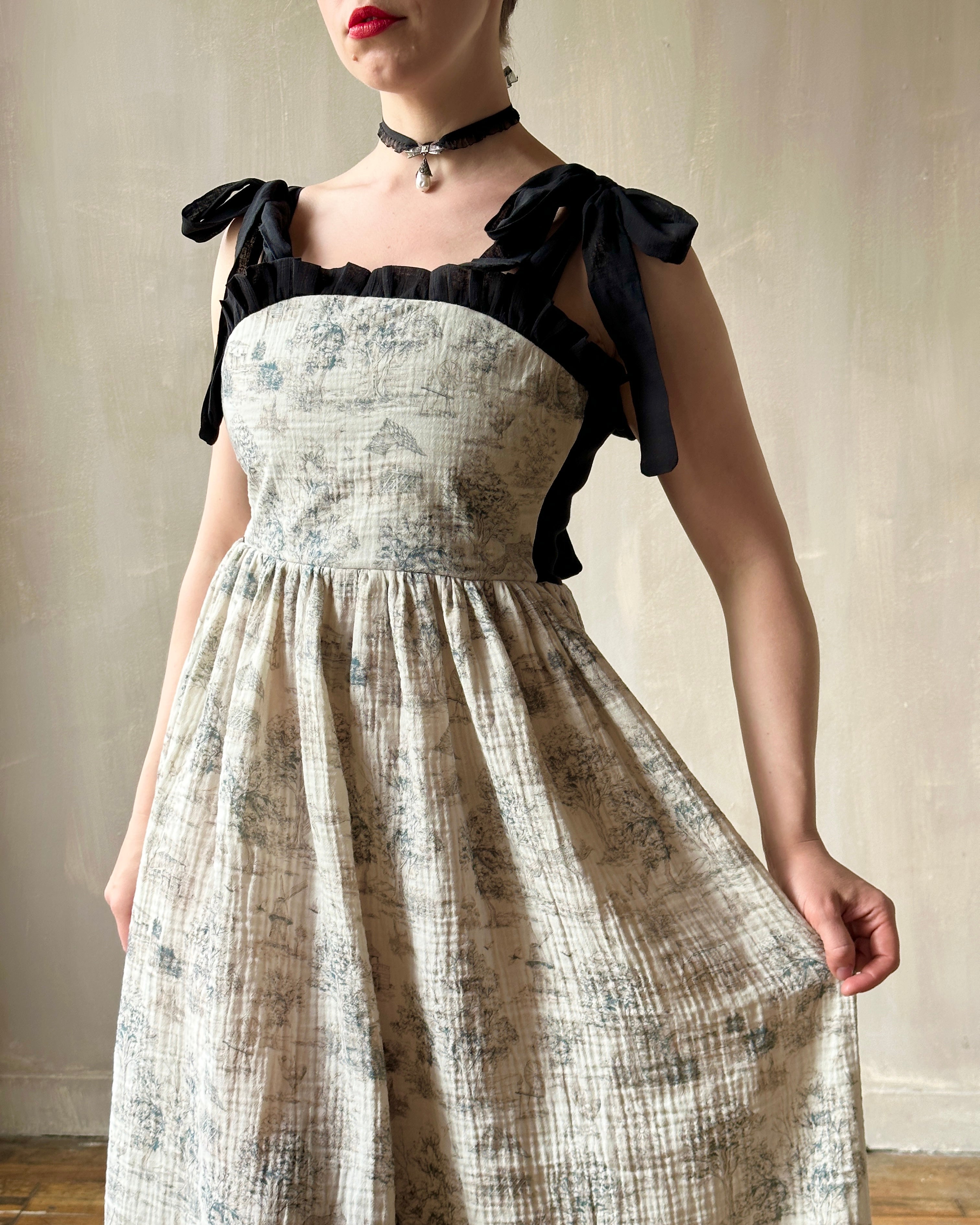 Heloise Dress in Toile de Jouy (Made-To-Order)