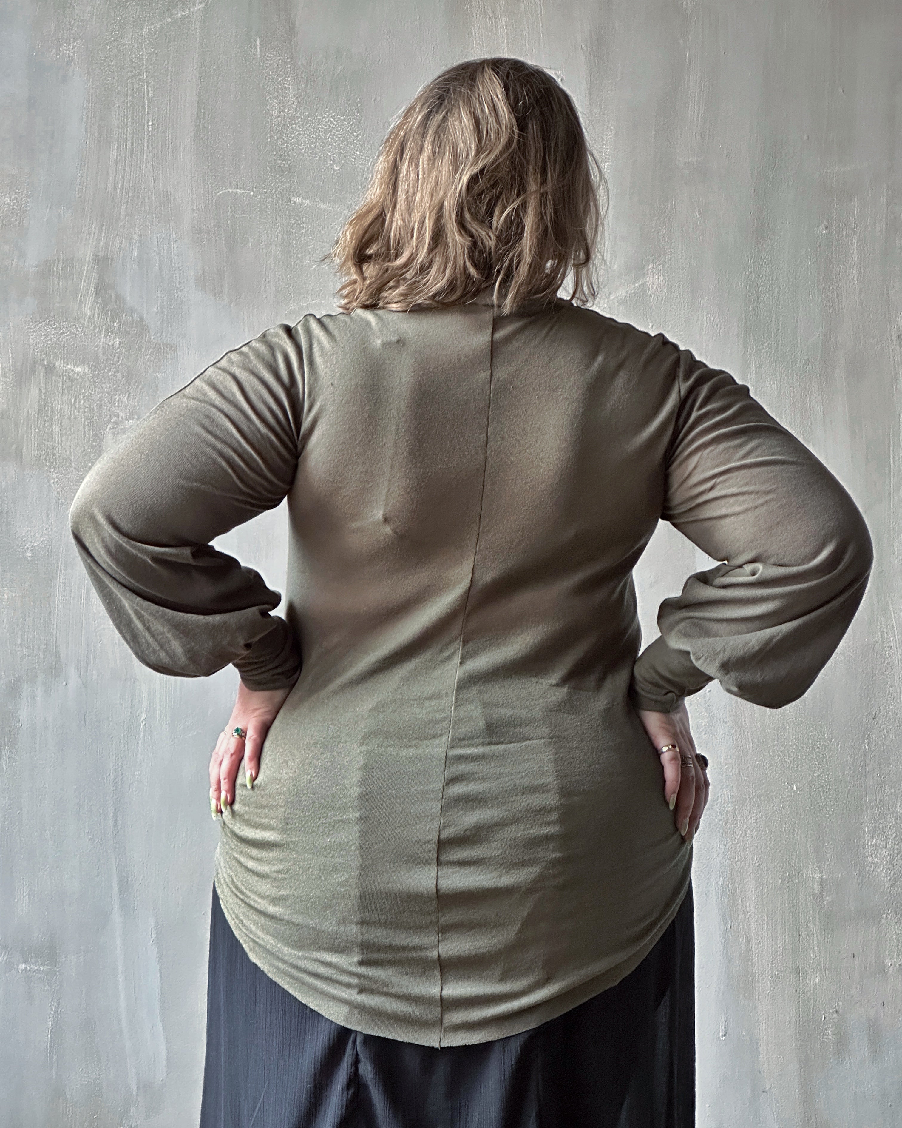 Bishop Sleeve Hourglass Tunic (Moss Green)