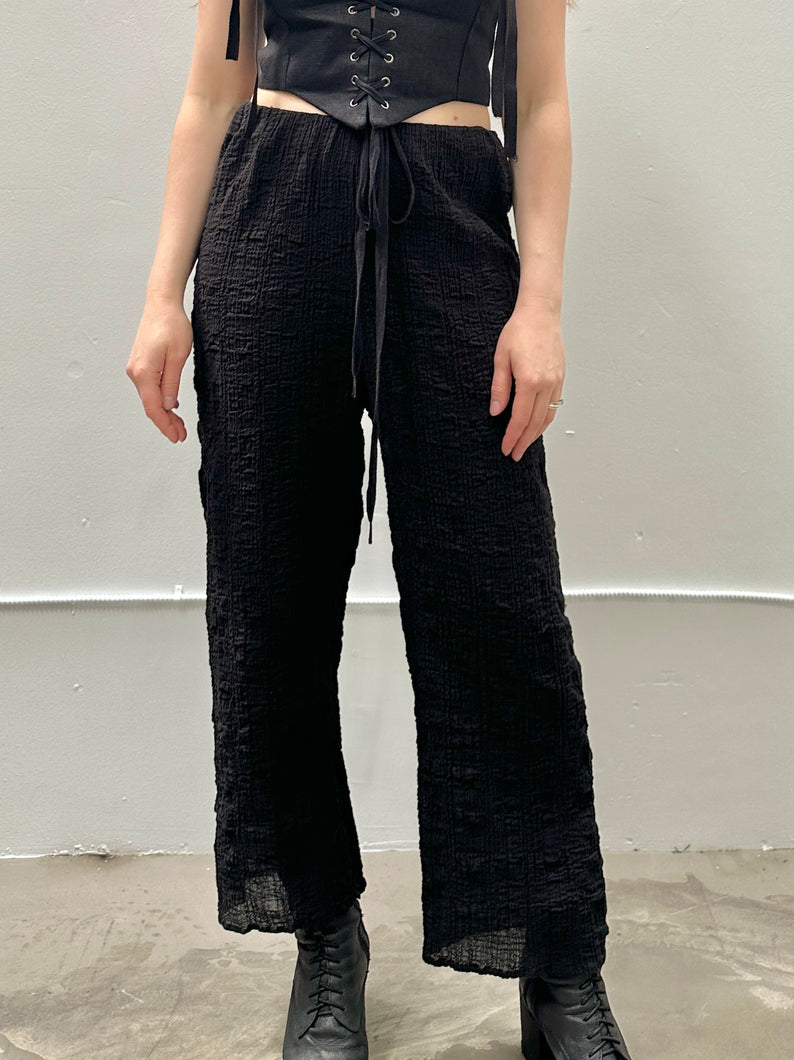 Sample Sale: Cropped Trousers in Crinkled Cotton (Size I & III)